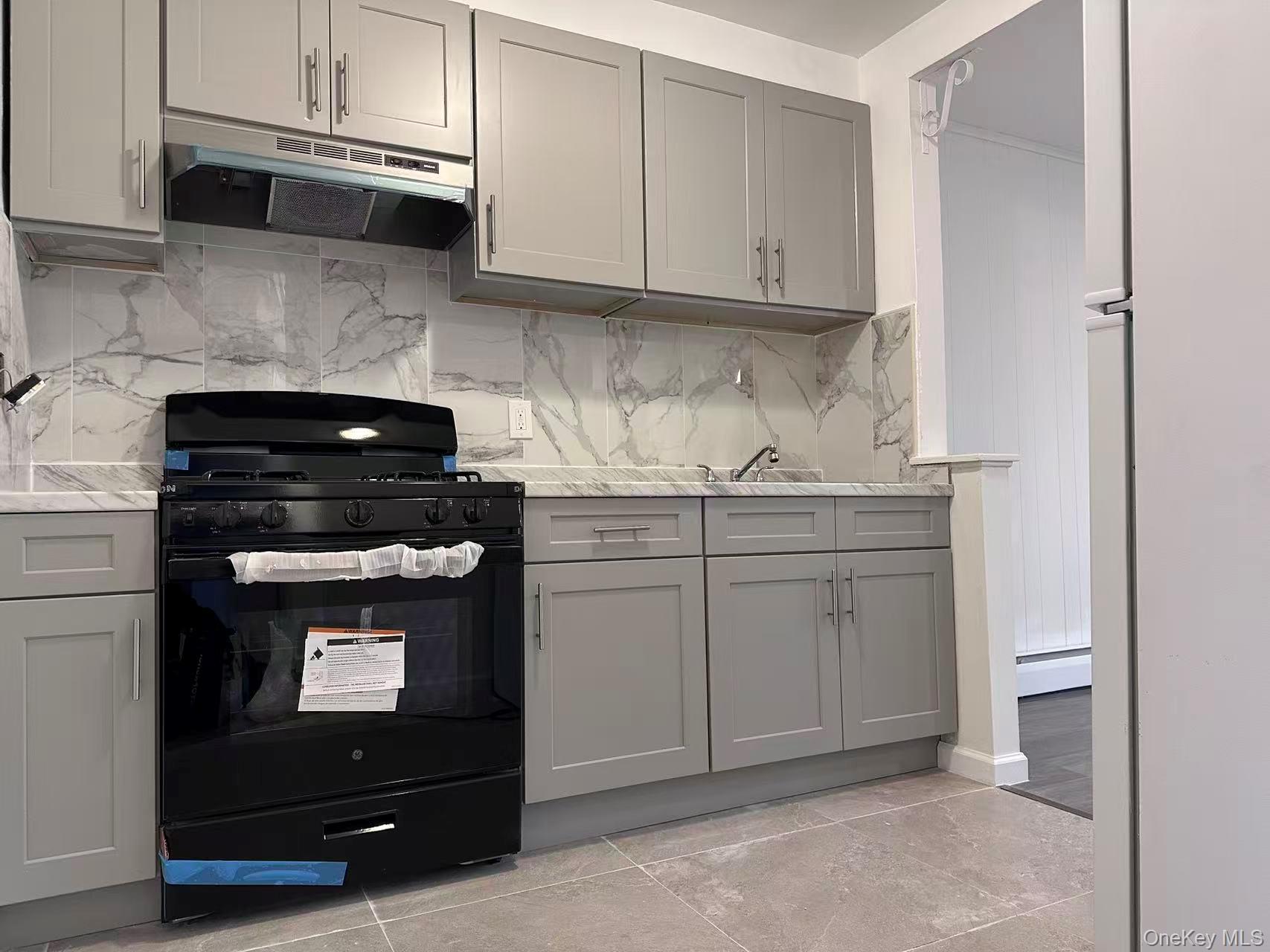 #6 photo, 81-05 149th Avenue, Howard Beach , NY 11414