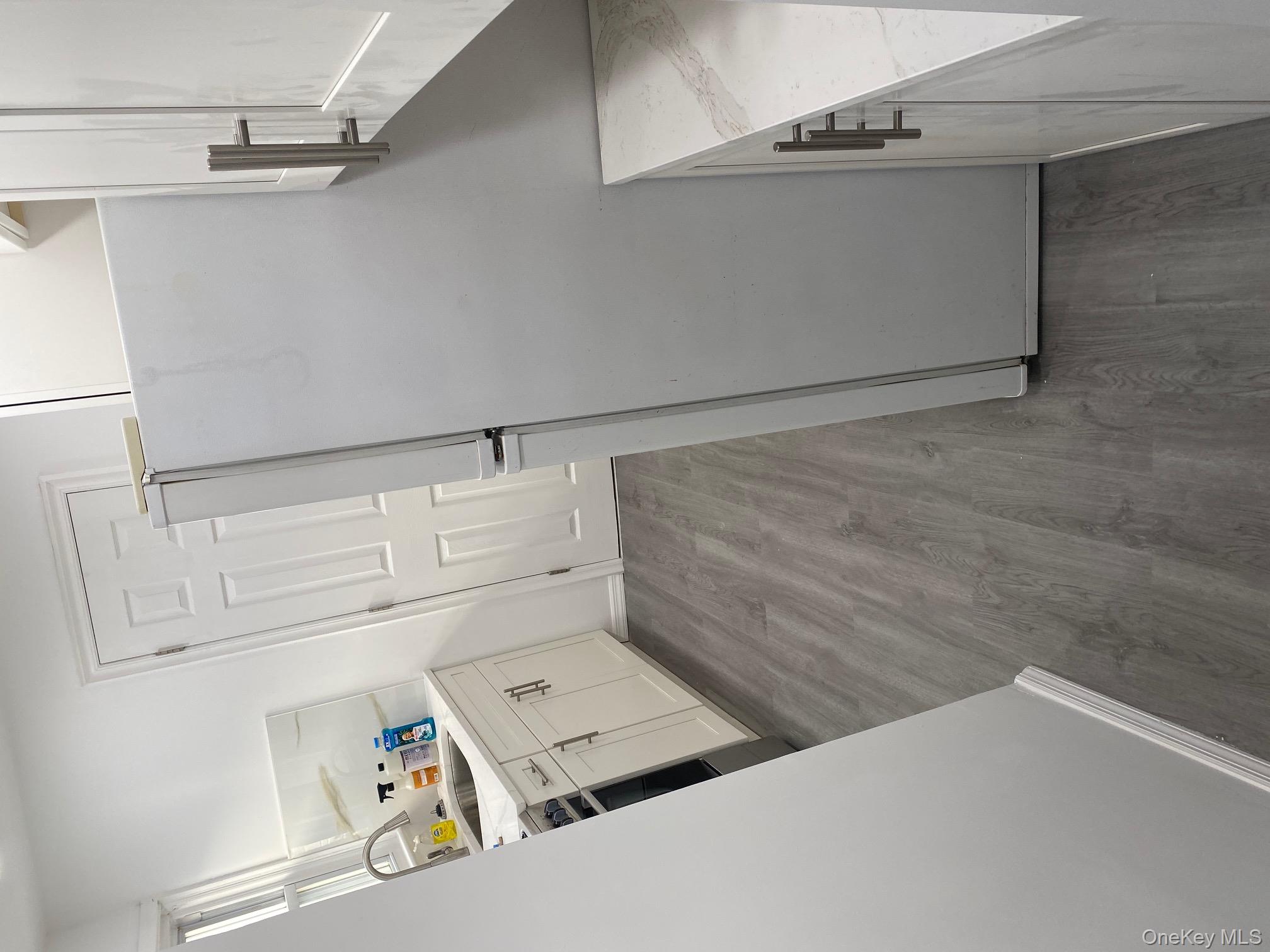 #12 photo, 9331 215th Street, Queens Village , NY 11428