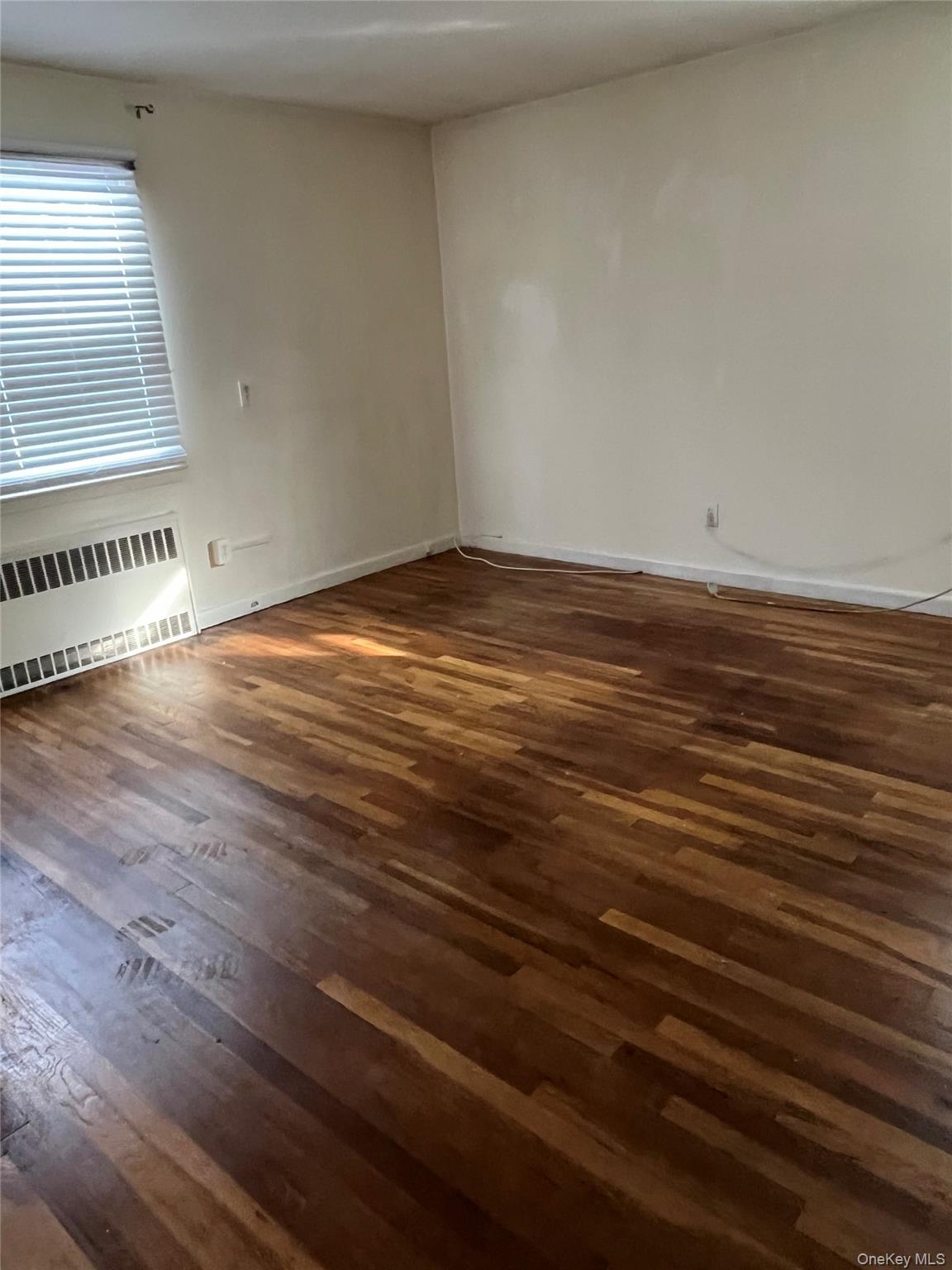 #3 photo, 1046 Little Neck Avenue, North Bellmore , NY 11710