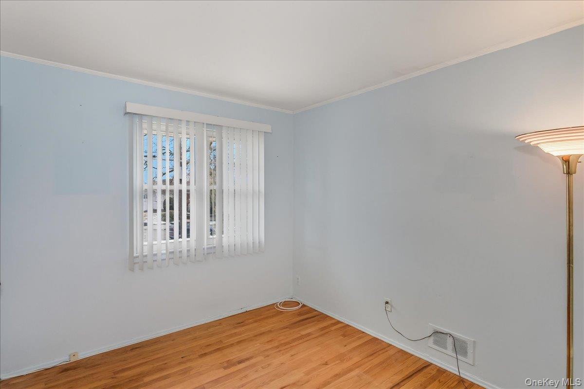 #13 photo, 2493 Lloyd Court, North Bellmore , NY 11710