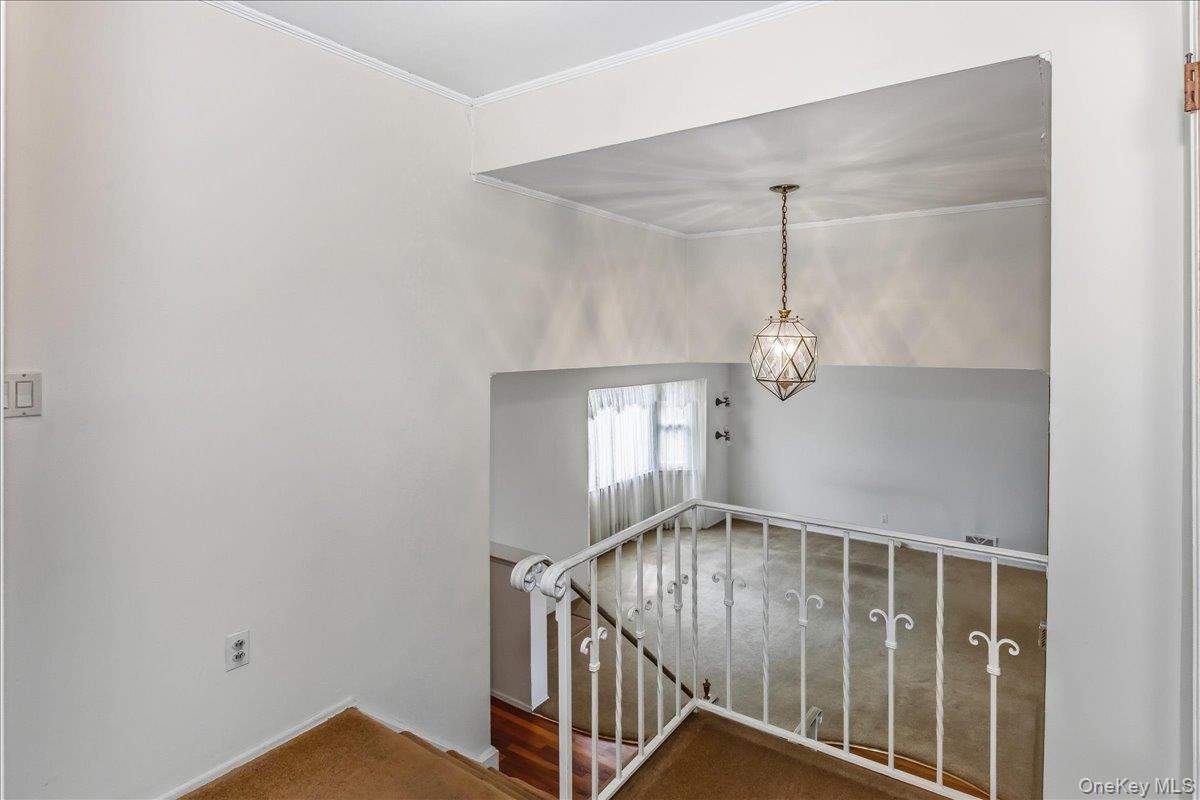 #9 photo, 2493 Lloyd Court, North Bellmore , NY 11710