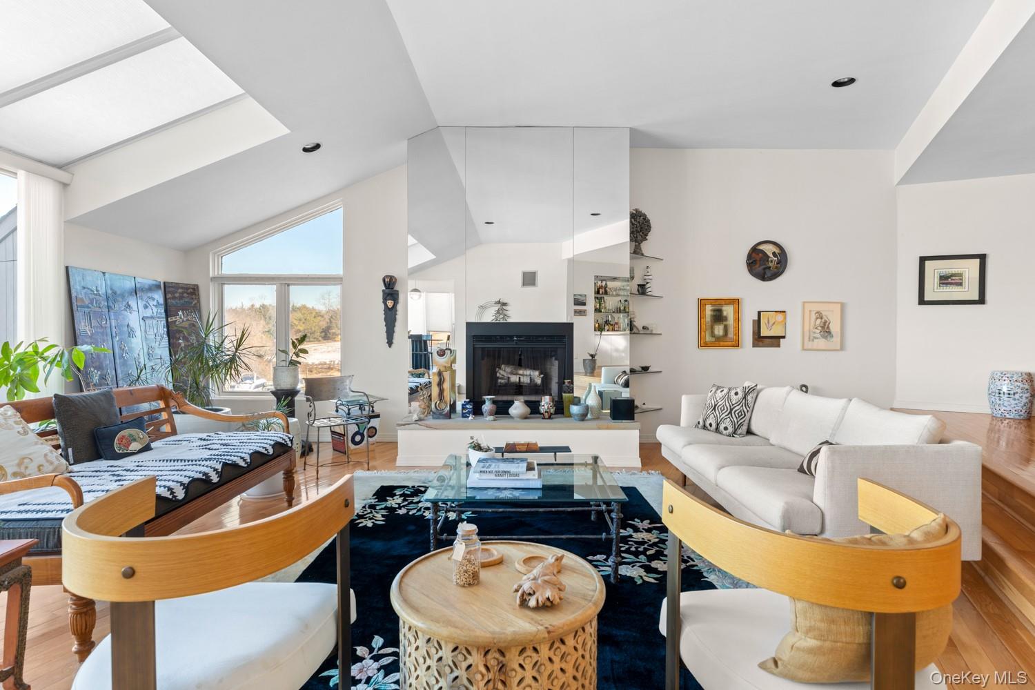 #7 photo, 6 Lady Janes Way, Northport , NY 11768