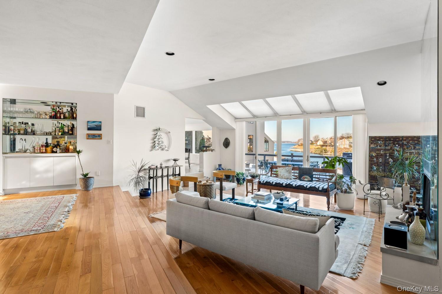 #9 photo, 6 Lady Janes Way, Northport , NY 11768