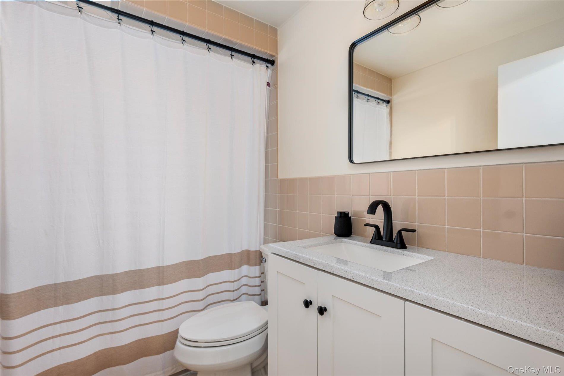 #16 photo, 14-50 212th Street, Bayside , NY 11360