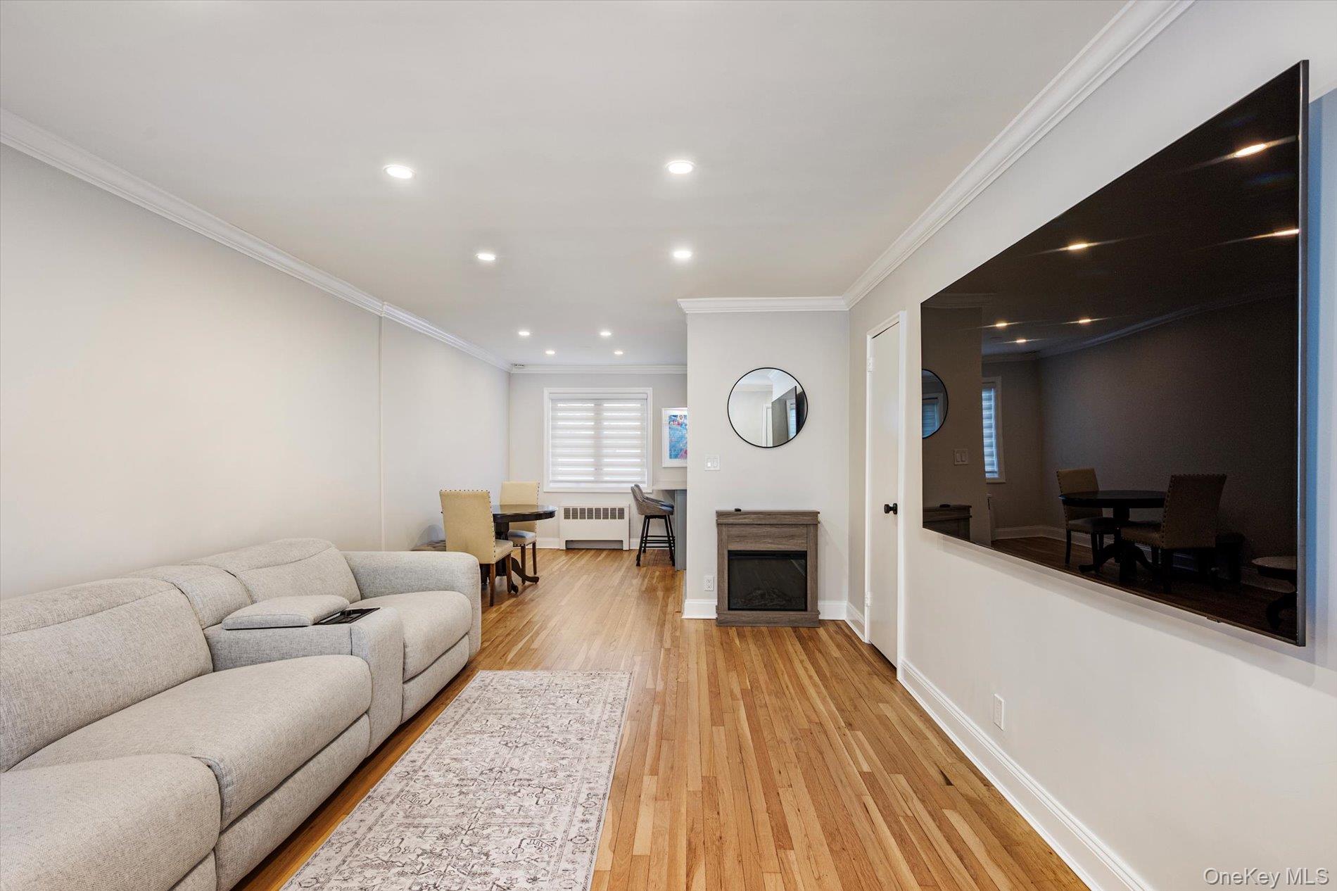 #4 photo, 14-50 212th Street, Bayside , NY 11360