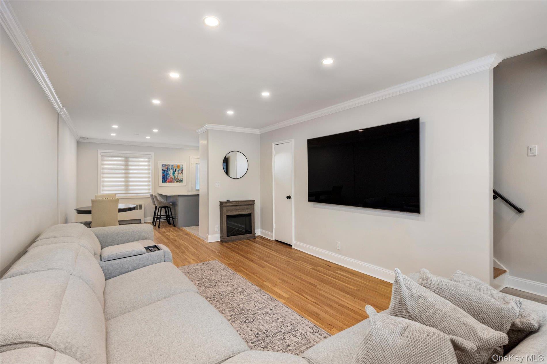 #5 photo, 14-50 212th Street, Bayside , NY 11360