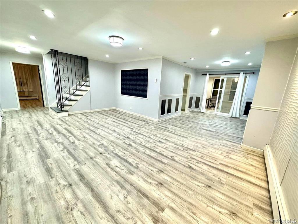 #2 photo, 107 Baker Hill Road, Great Neck , NY 11023