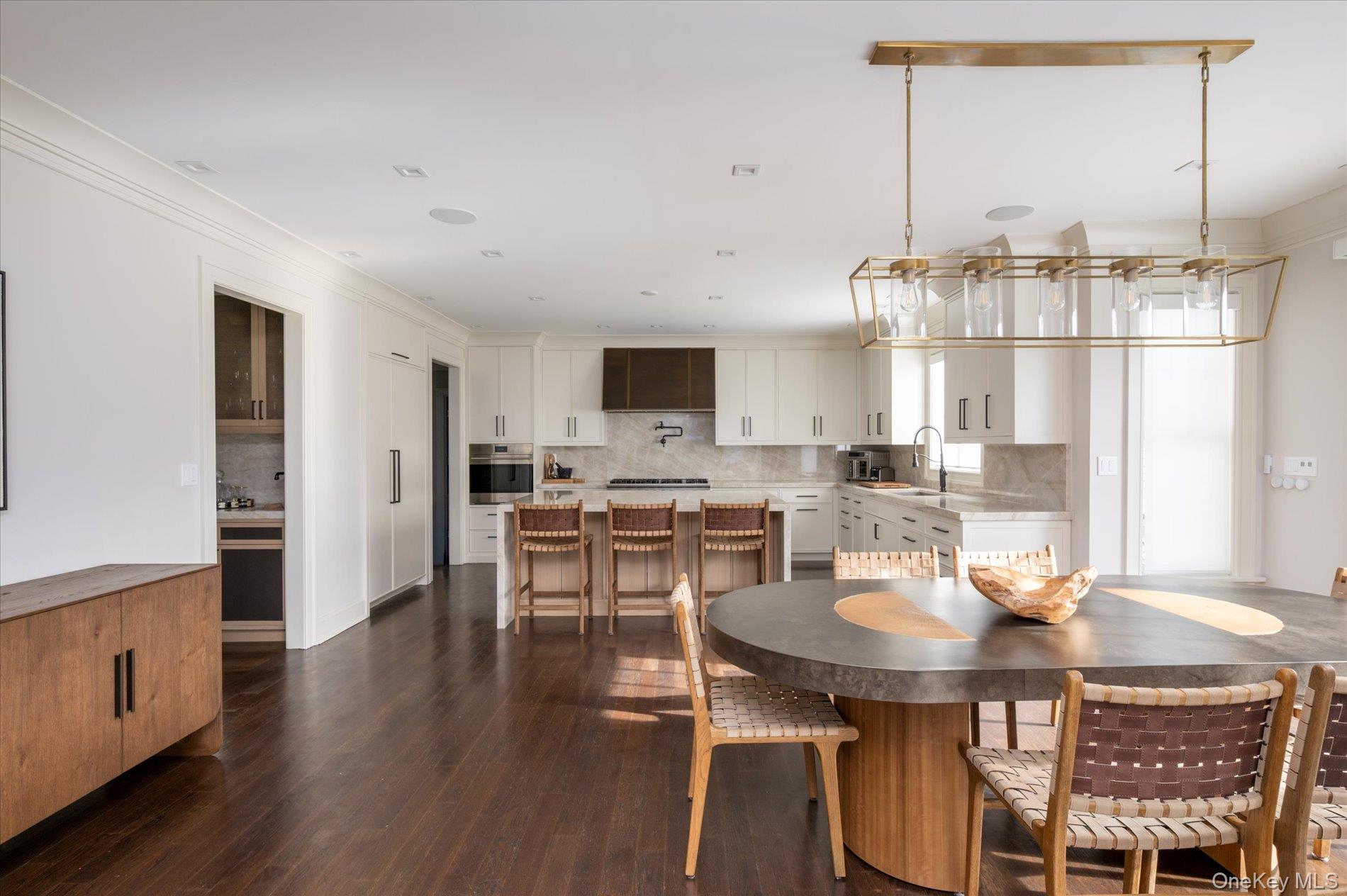 #12 photo, 365 Split Rock Road, Syosset , NY 11791