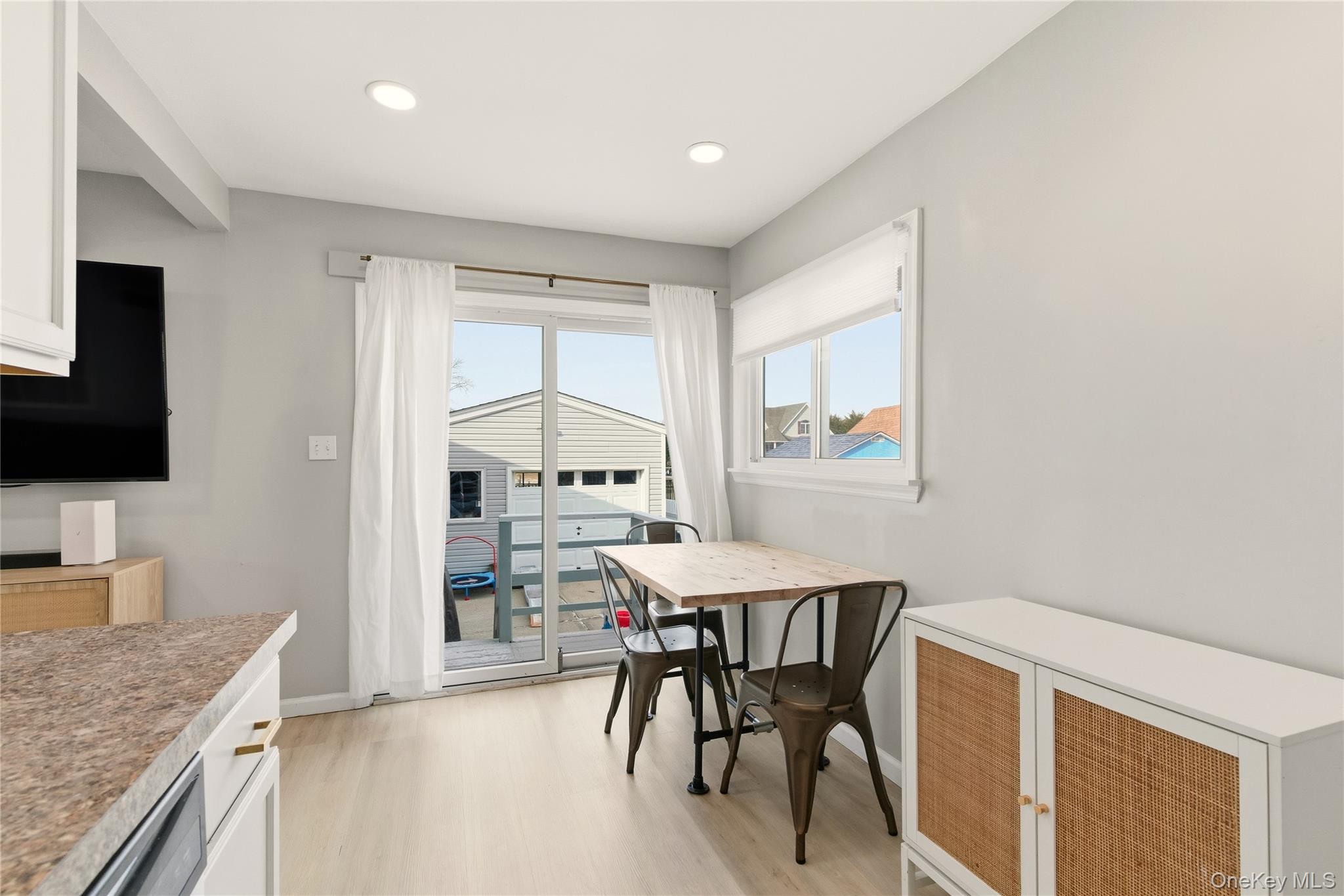 #10 photo, 76 Alhambra Road, Massapequa , NY 11758