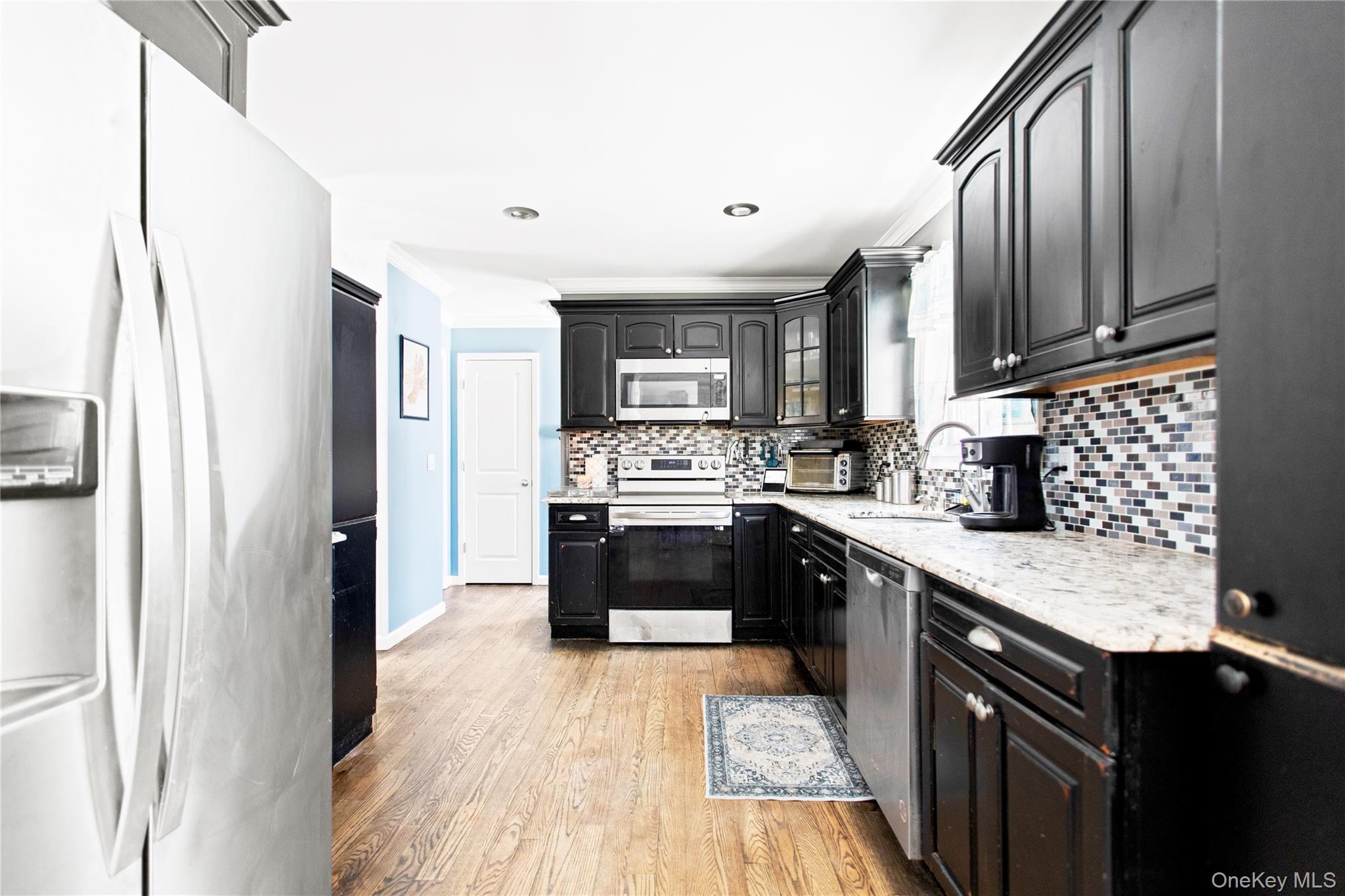 #6 photo, 230 Eastport Manor Road, Manorville , NY 11949