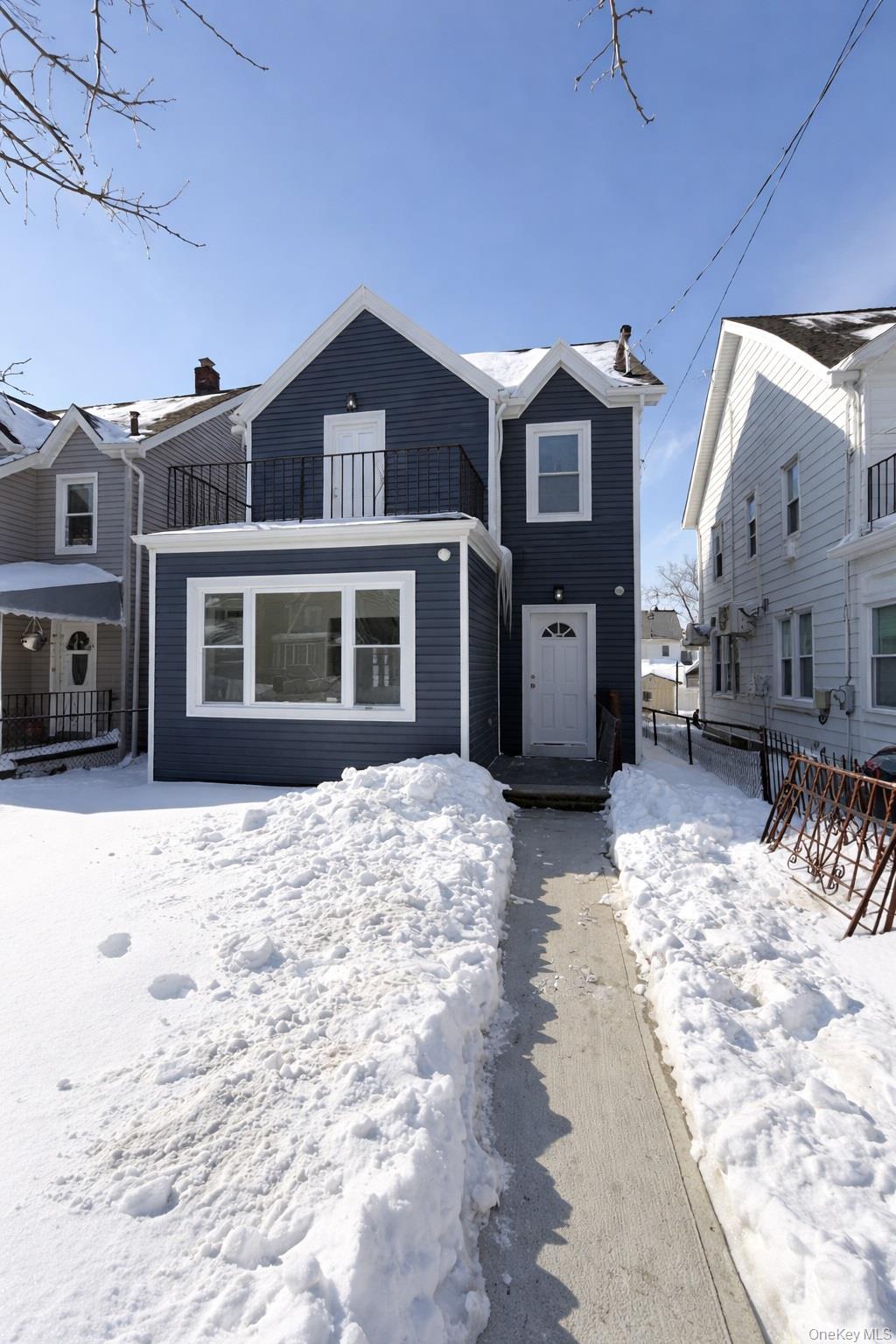 #1 photo, 112-16 198th Street, Saint Albans , NY 11412