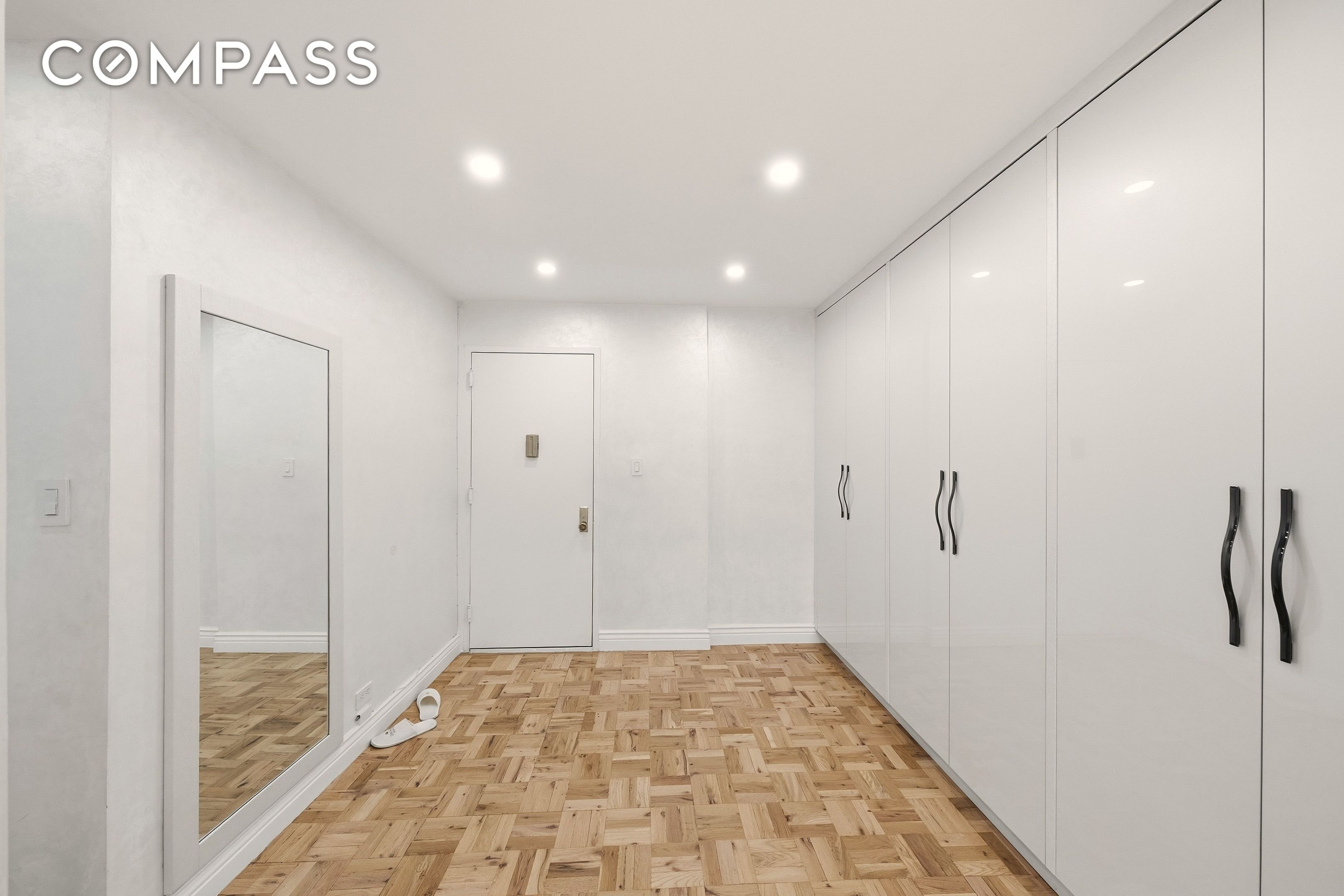 #3 photo, 1577 E 17th Street, Midwood , NY 11230