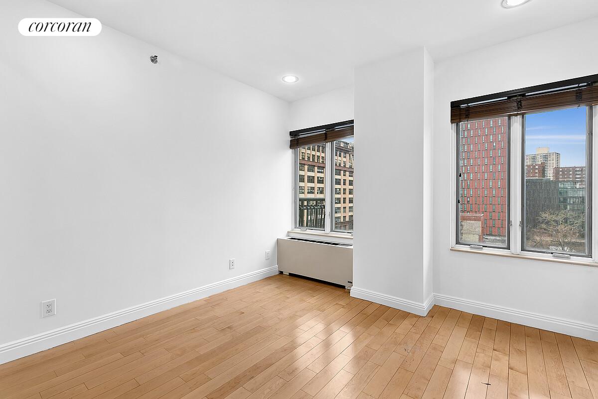 #4 photo, Brooklyn, Downtown Brooklyn , NY 11201