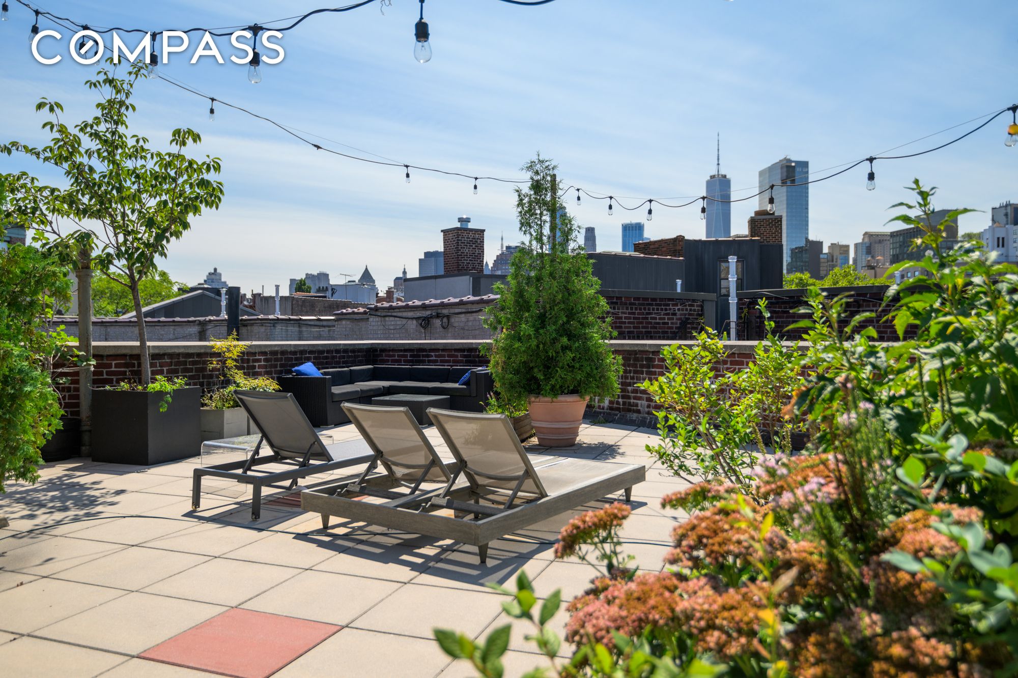 #9 photo, 25 Minetta Lane, Greenwich Village , NY 10012