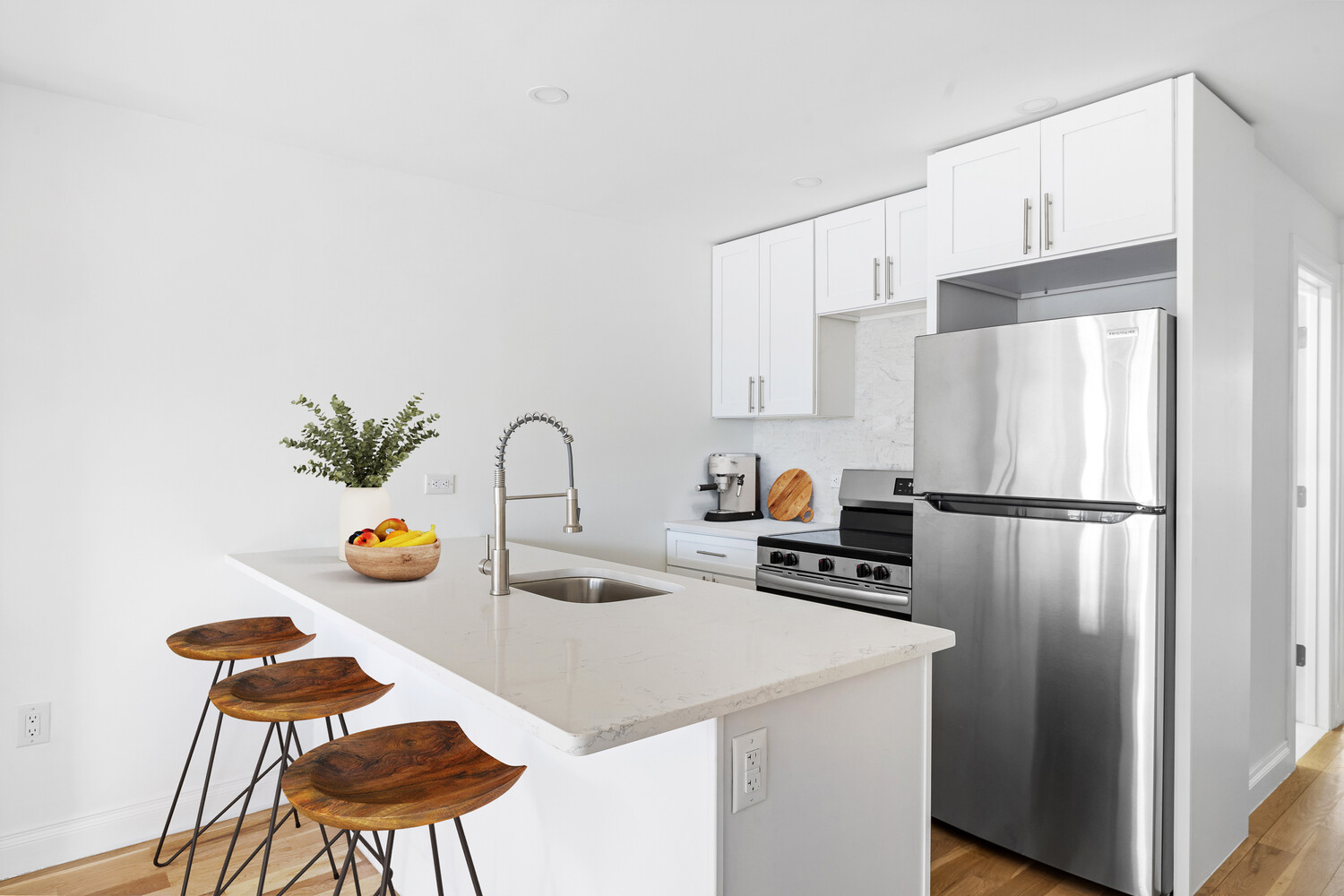 #13 photo, 735 CHAUNCEY Street, Bushwick , NY 11207