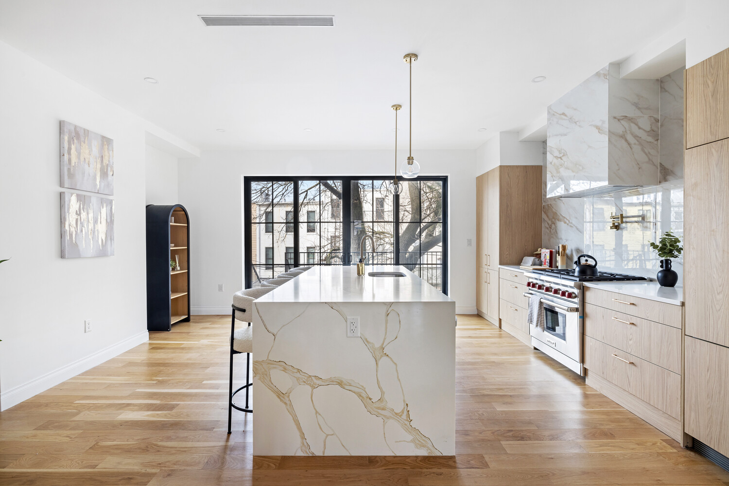 #8 photo, 735 CHAUNCEY Street, Bushwick , NY 11207