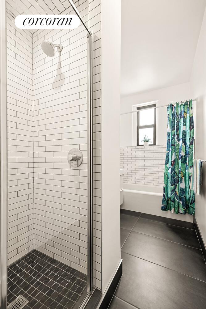 #7 photo, 221 E 18TH Street, Prospect Park South , NY 11226