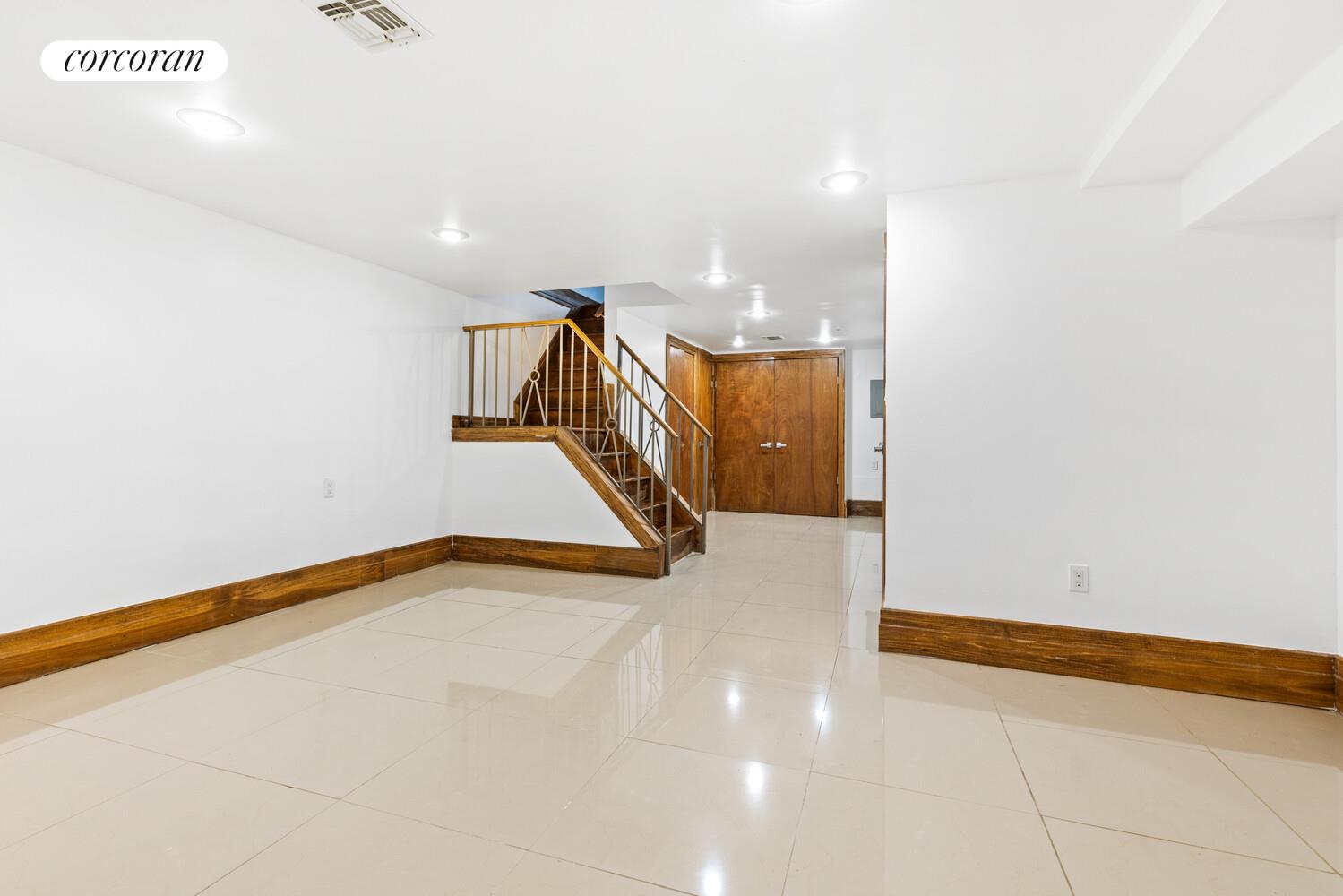 #14 photo, 620 MONROE Street, Stuyvesant Heights , NY 11221