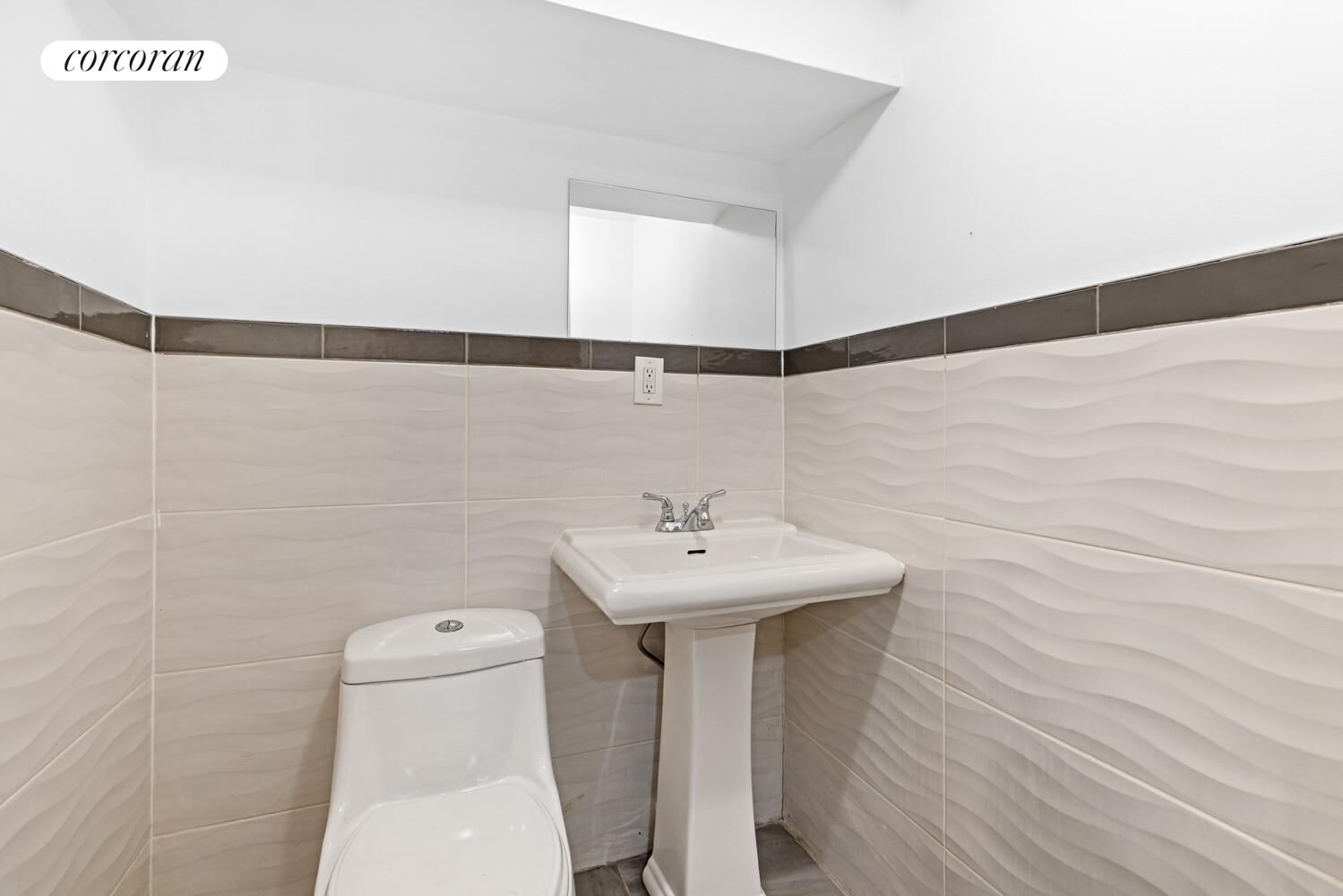 #15 photo, 620 MONROE Street, Stuyvesant Heights , NY 11221