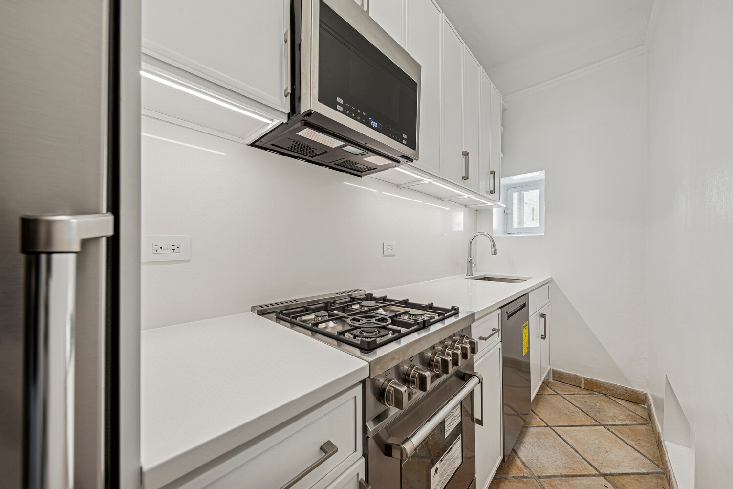 #9 photo, 2109 BROADWAY, Upper West Side , NY 10023