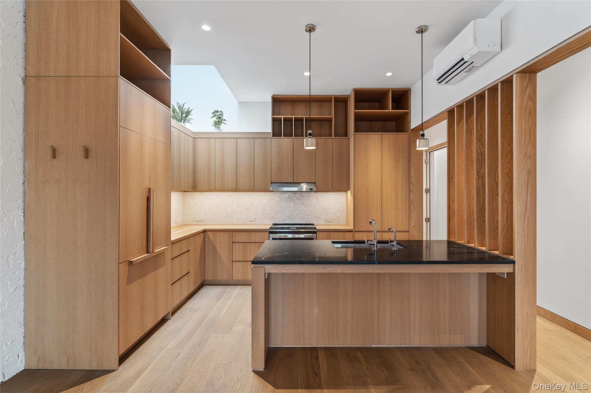 #3 photo, 316 Wall Street, Kingston , NY 12401