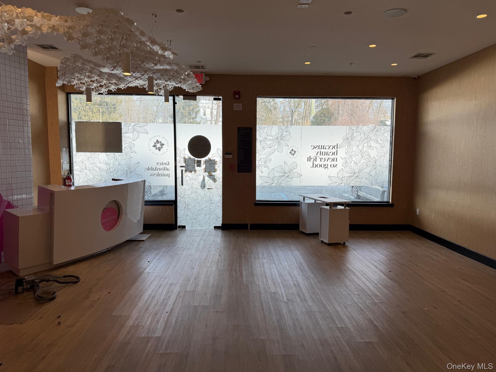 #7 photo, 419 Route 59, Monsey , NY 10952