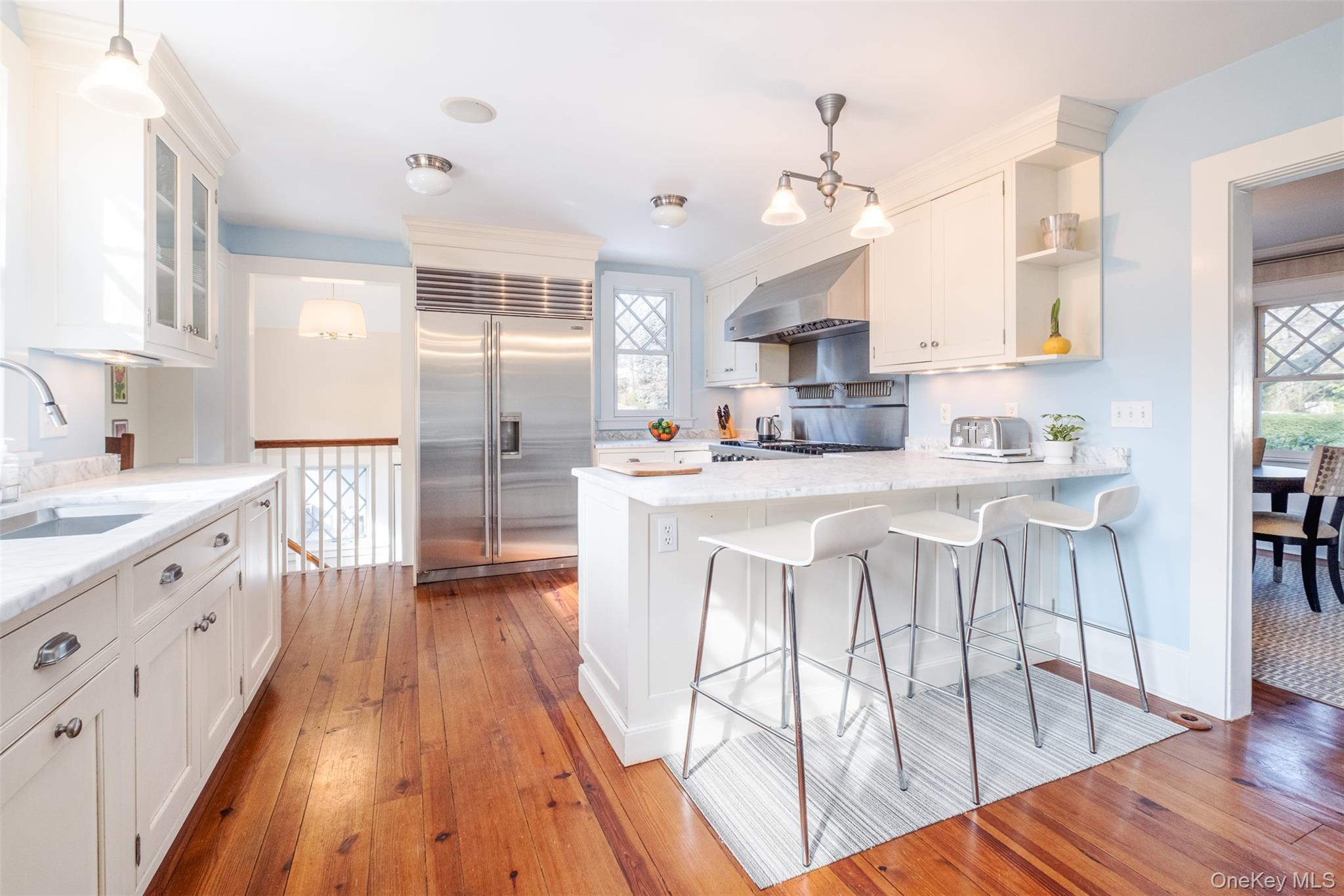 #3 photo, 18 Vine Street, Bronxville , NY 10708