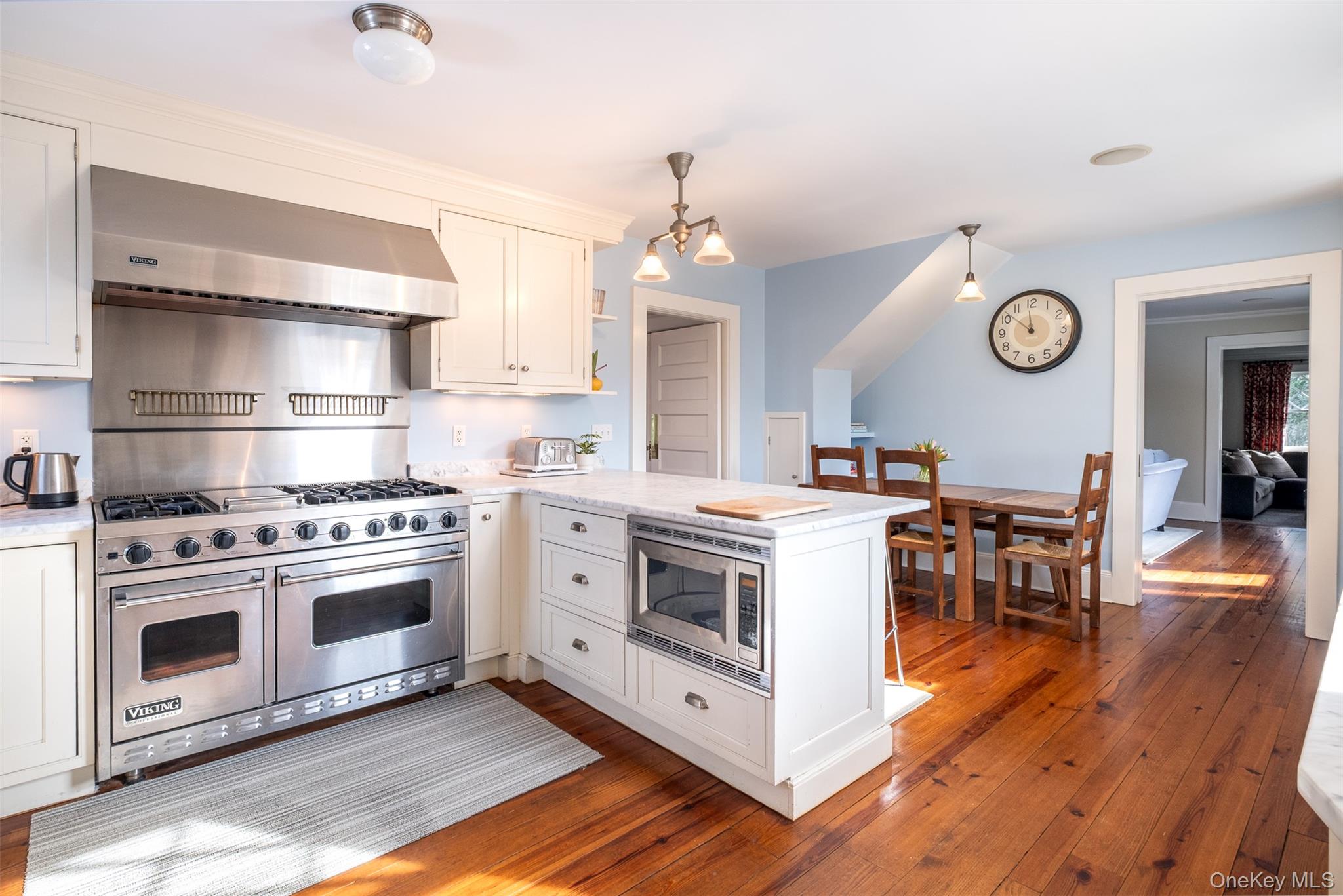 #5 photo, 18 Vine Street, Bronxville , NY 10708