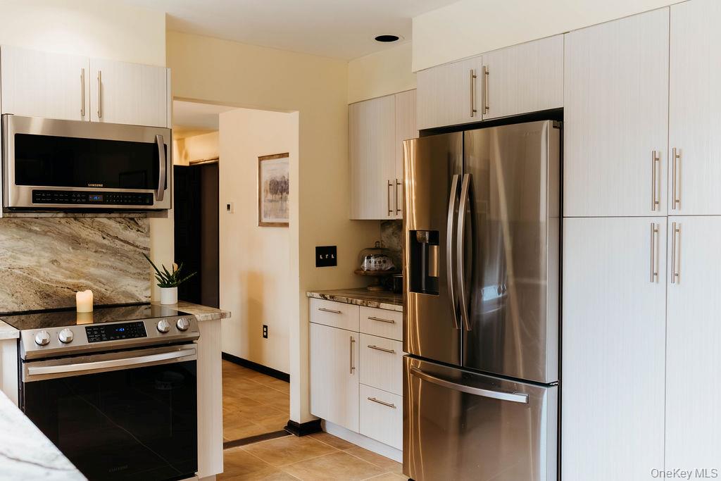 #13 photo, 1 Rapp Hill Road, New Paltz , NY 12561