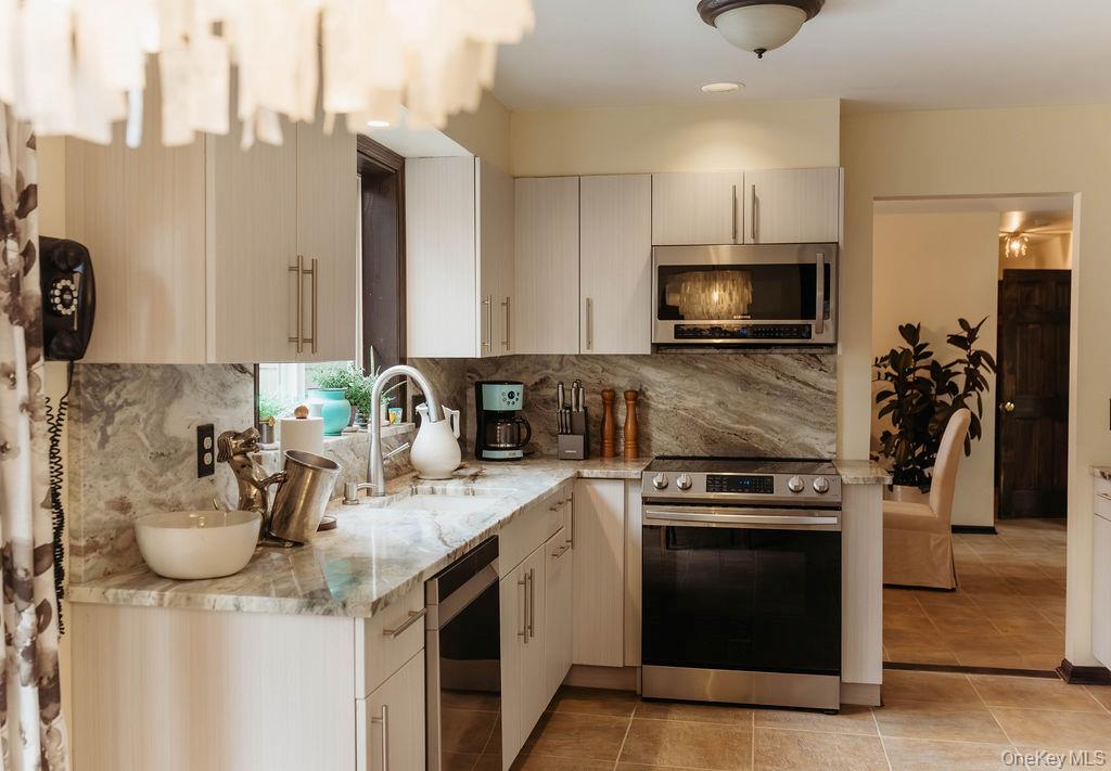 #15 photo, 1 Rapp Hill Road, New Paltz , NY 12561