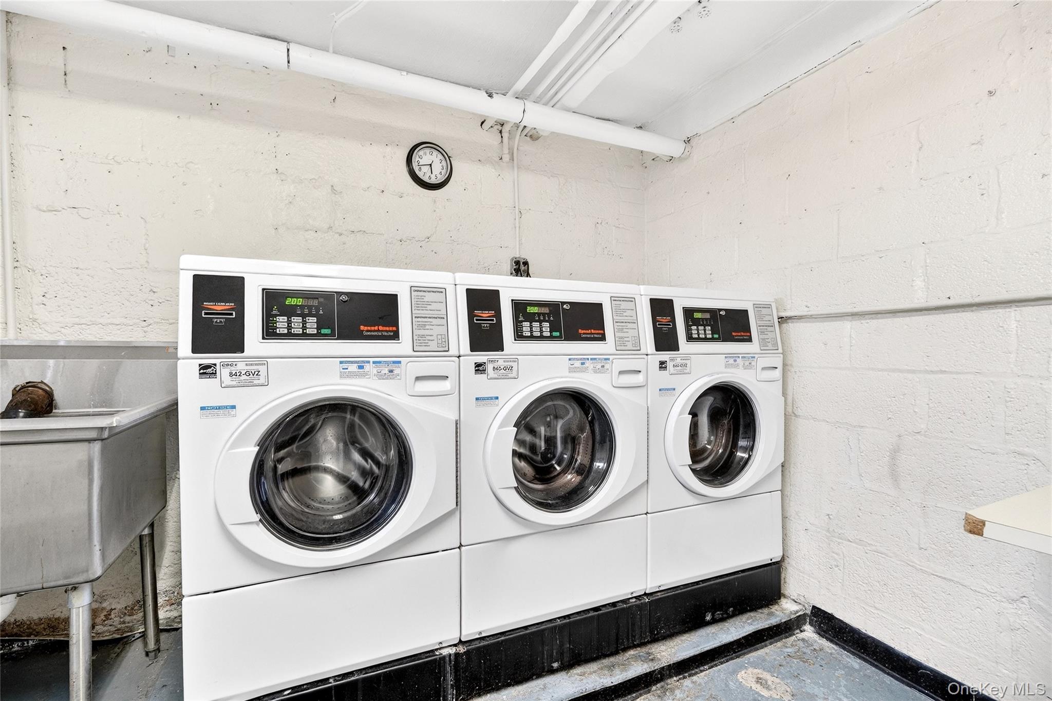 #18 photo, 717 Tuckahoe Road, Yonkers , NY 10710