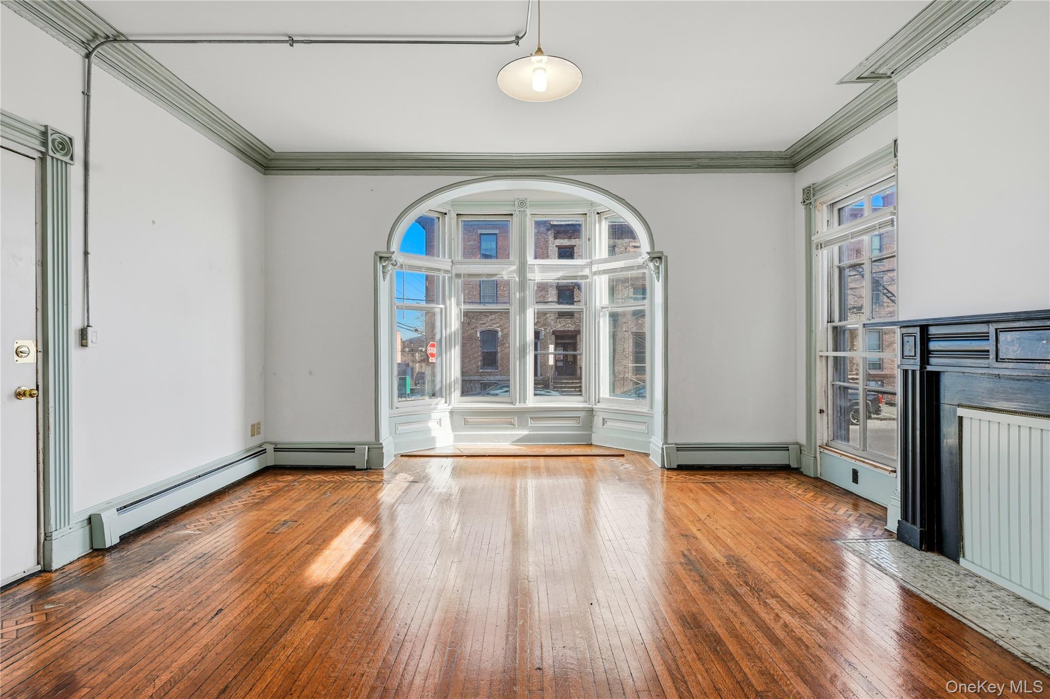 #5 photo, 203 Grand Street, Newburgh , NY 12550