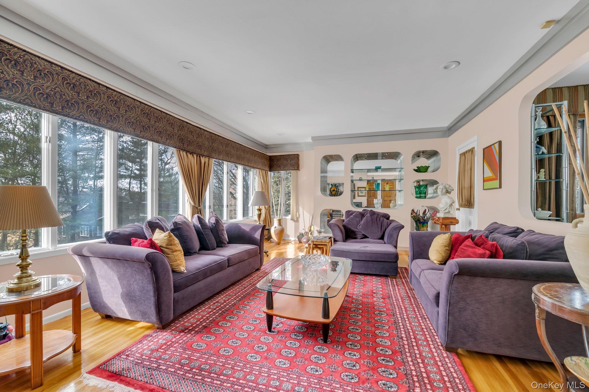 #4 photo, 1 Crystal Drive, Great Neck , NY 11021