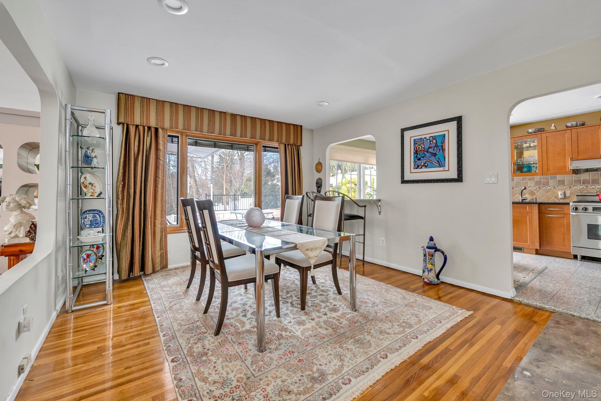 #7 photo, 1 Crystal Drive, Great Neck , NY 11021