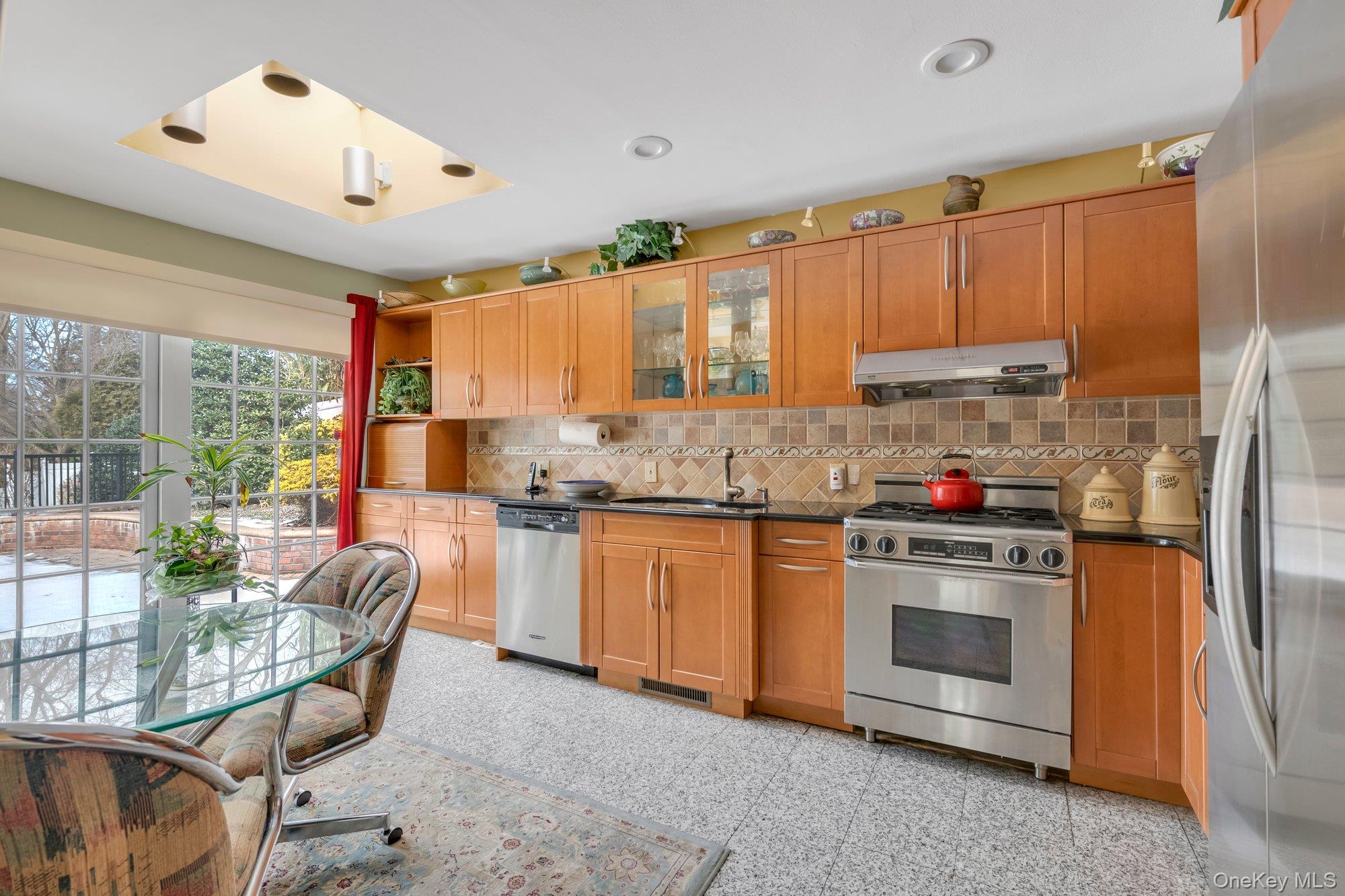 #9 photo, 1 Crystal Drive, Great Neck , NY 11021