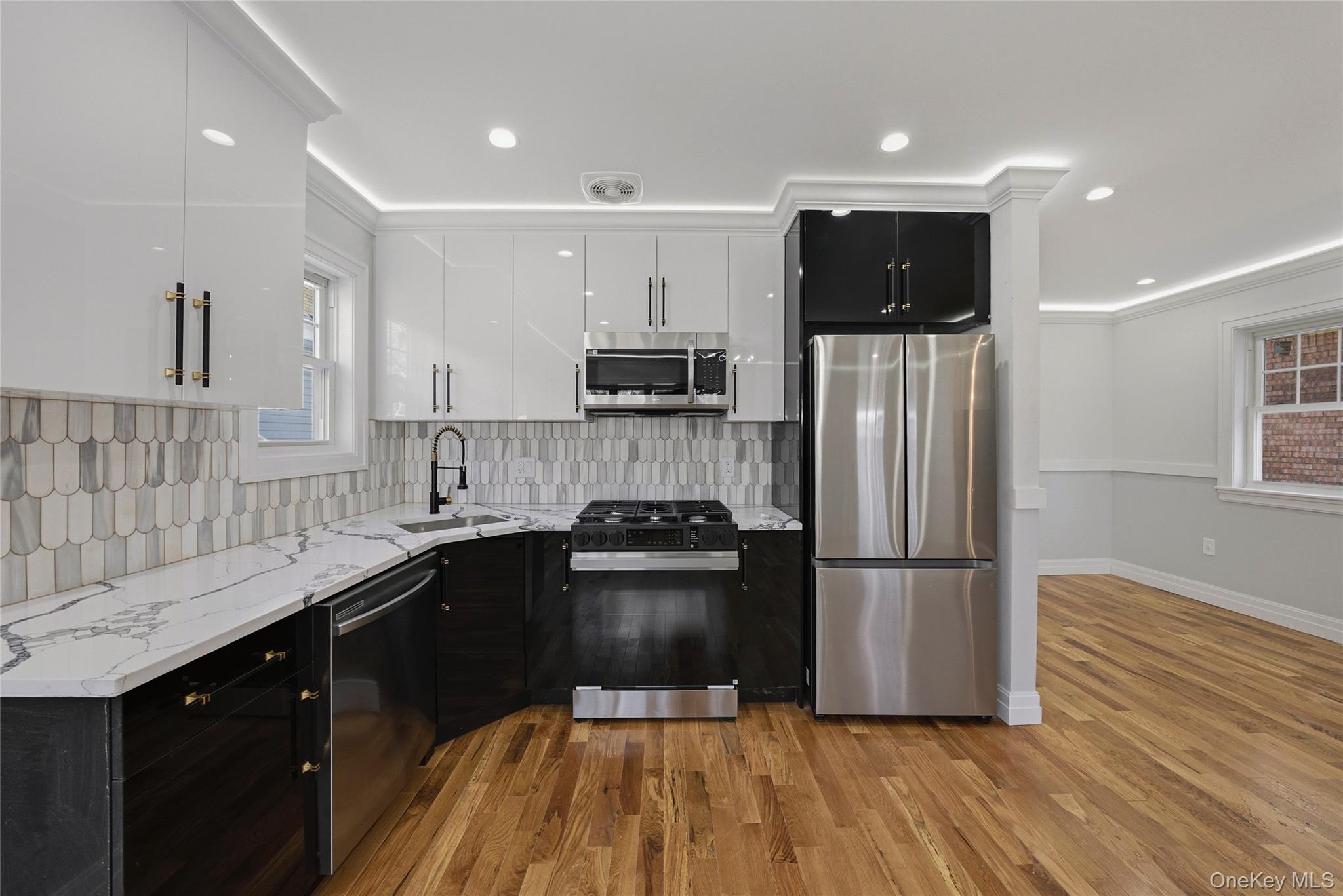 #3 photo, 14051 169th Street, কুইন্‌স Jamaica , NY 11434