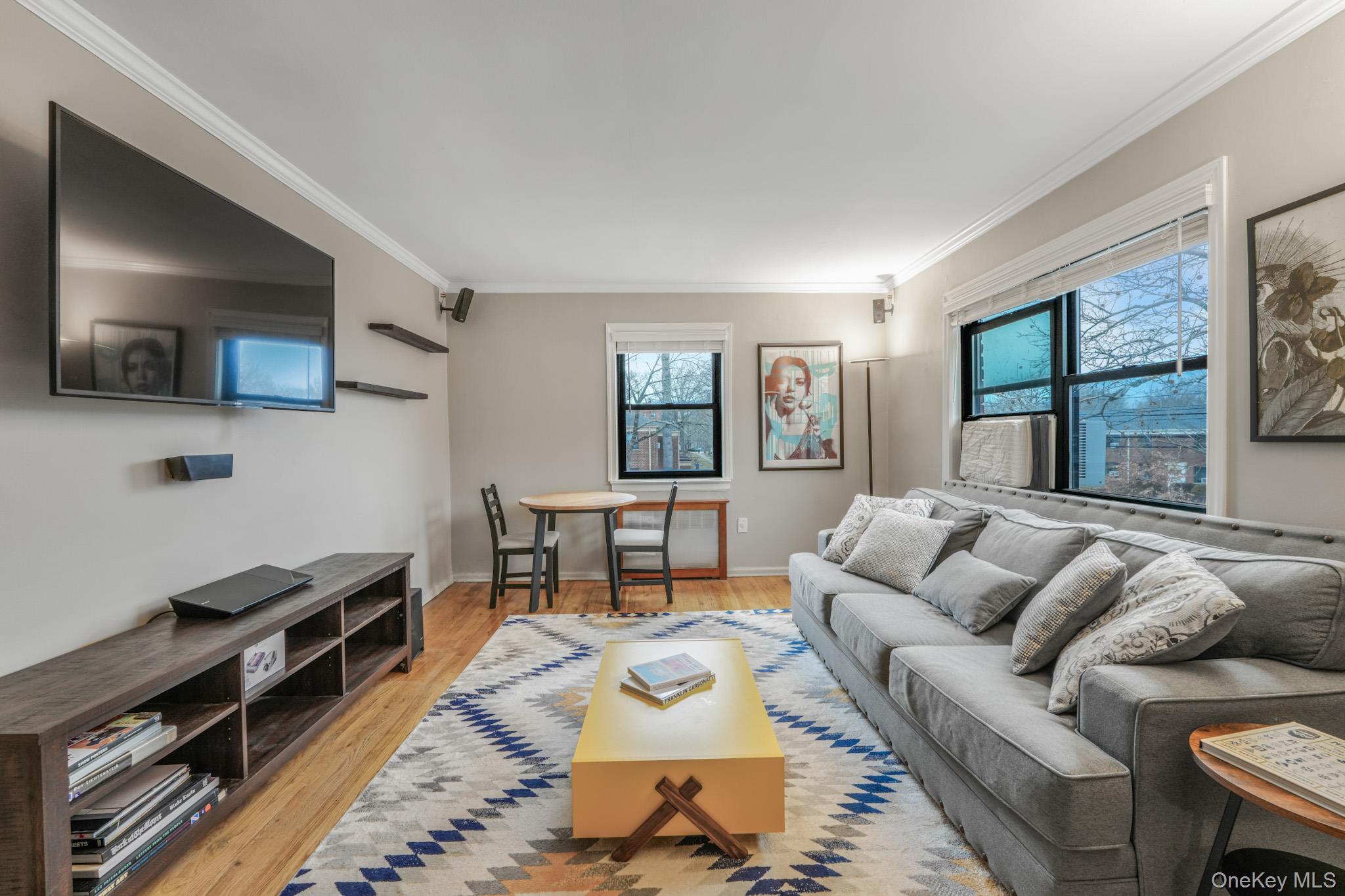 #2 photo, 220-02 73rd Ave, Oakland Gardens , NY 11364