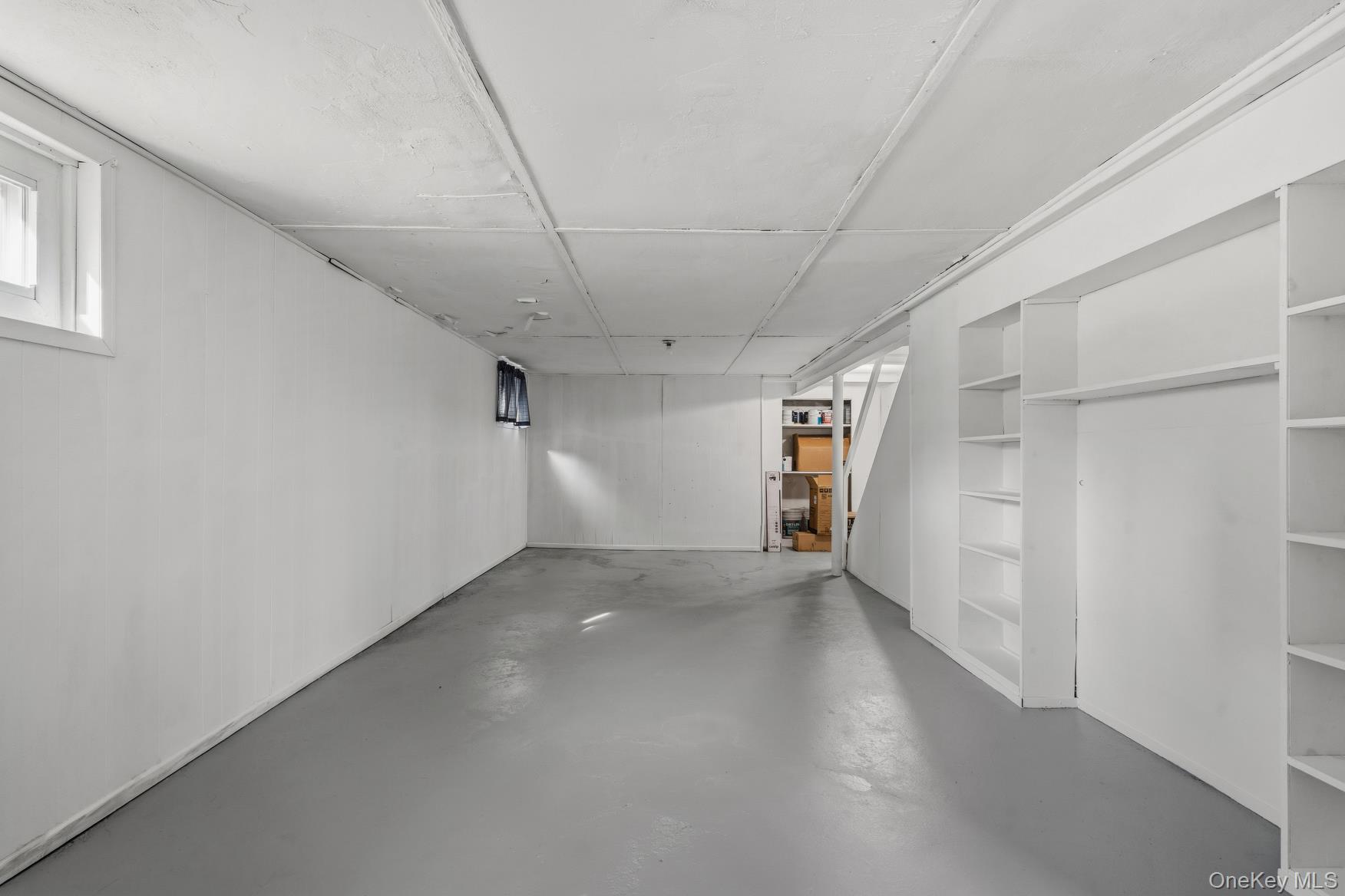 #10 photo, 169 Wilton Street, New Hyde Park , NY 11040