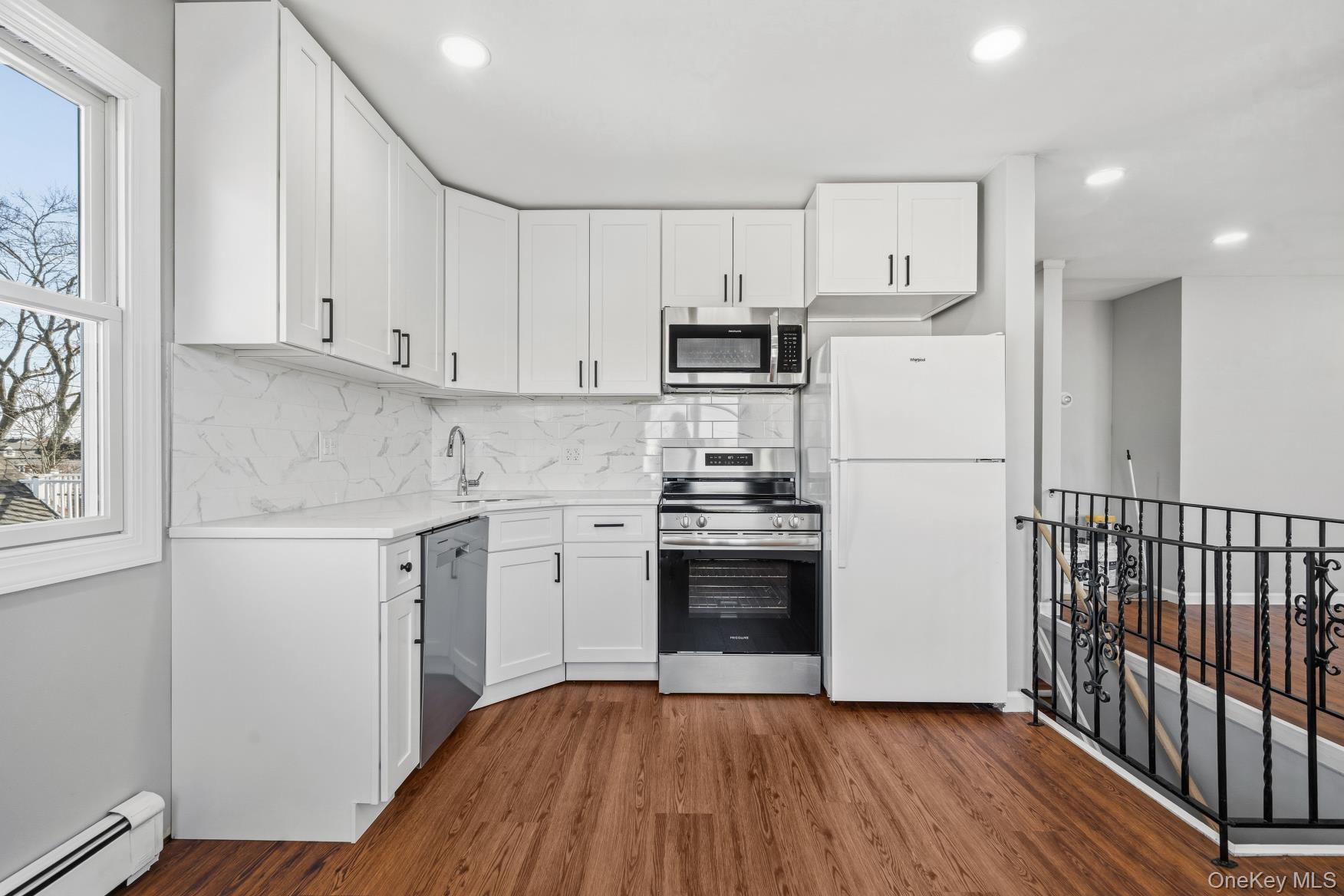 #13 photo, 169 Wilton Street, New Hyde Park , NY 11040