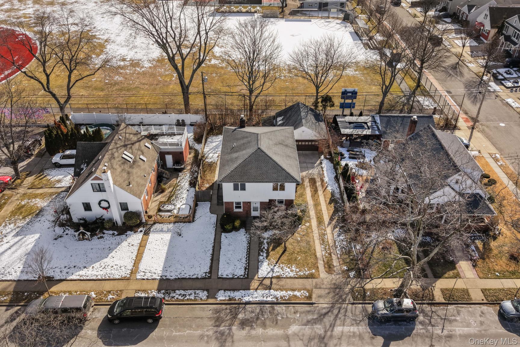 #16 photo, 169 Wilton Street, নাসাউ কাউন্টি New Hyde Park , NY 11040