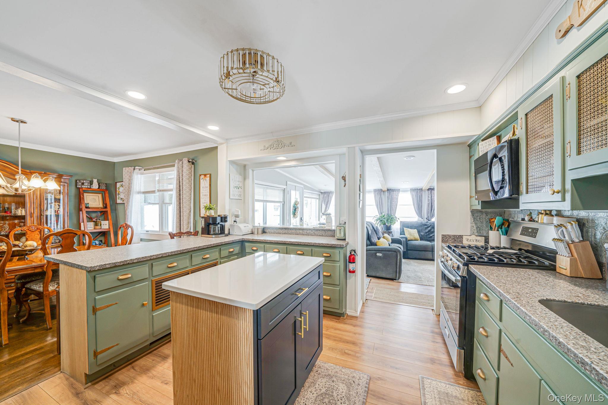 #10 photo, 47 Grover Lane, East Northport , NY 11731