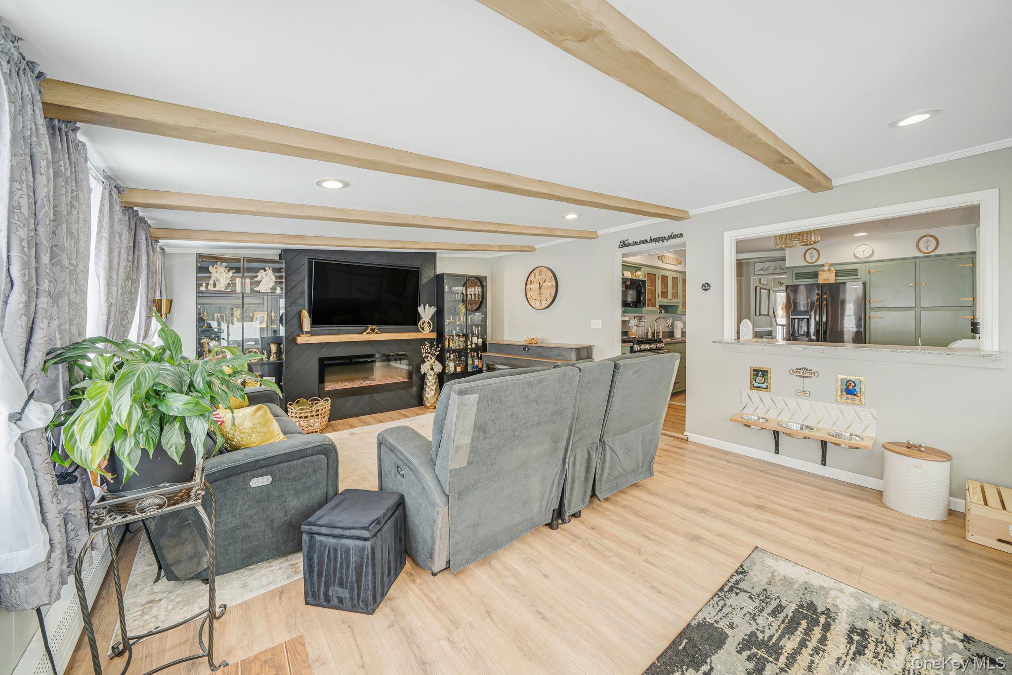 #14 photo, 47 Grover Lane, East Northport , NY 11731