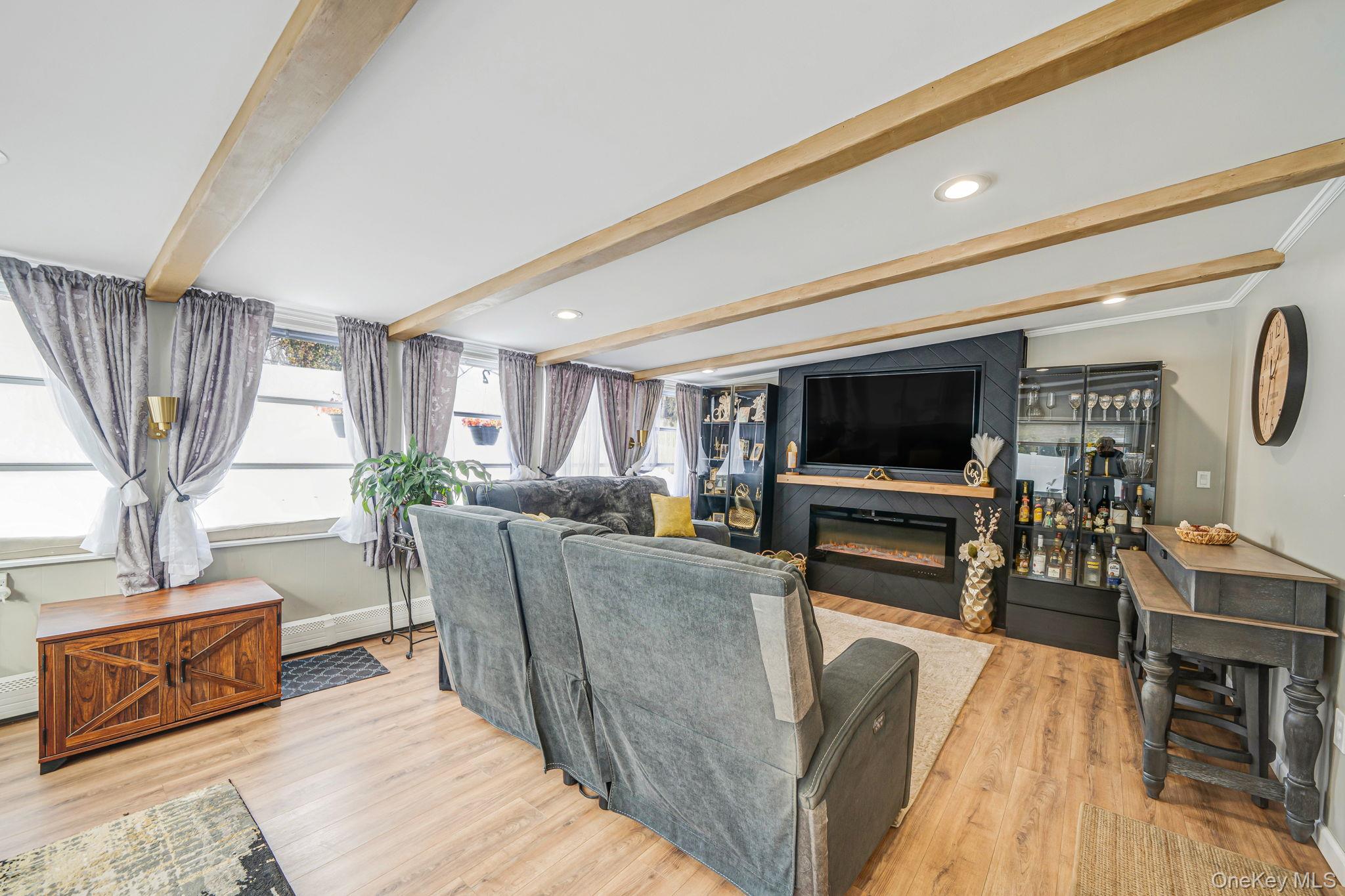 #17 photo, 47 Grover Lane, East Northport , NY 11731