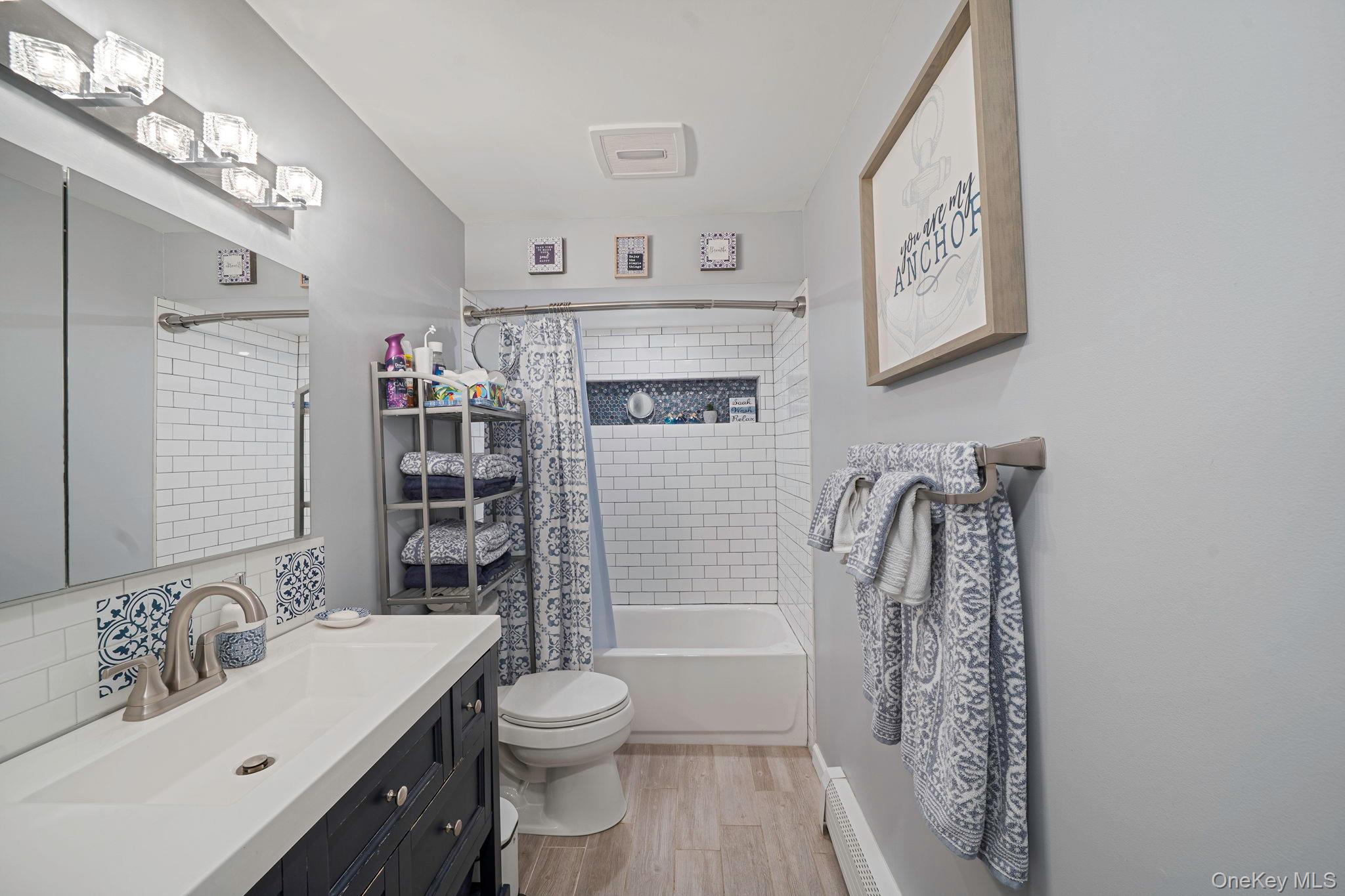 #18 photo, 47 Grover Lane, East Northport , NY 11731