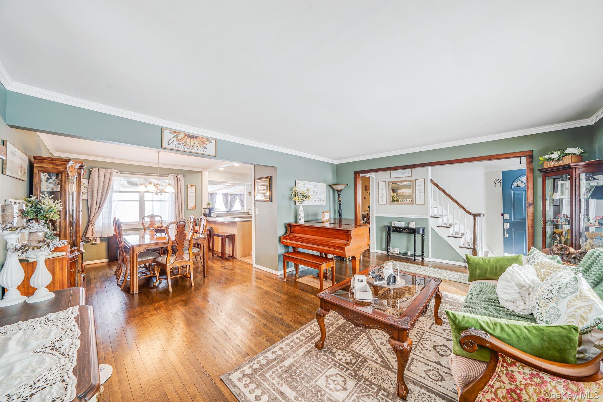 #3 photo, 47 Grover Lane, East Northport , NY 11731