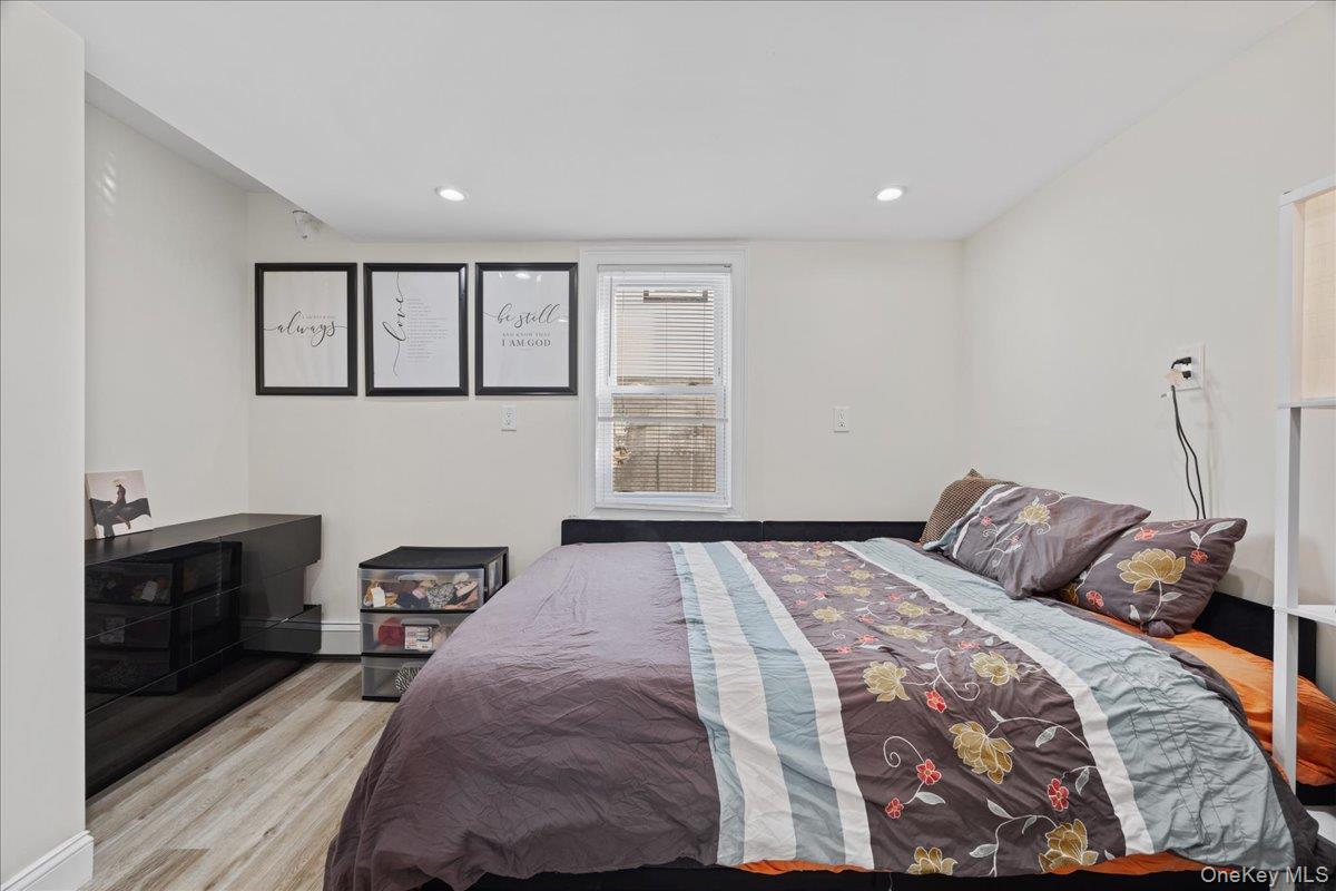 #13 photo, 5 James Street, East Rockaway , NY 11518