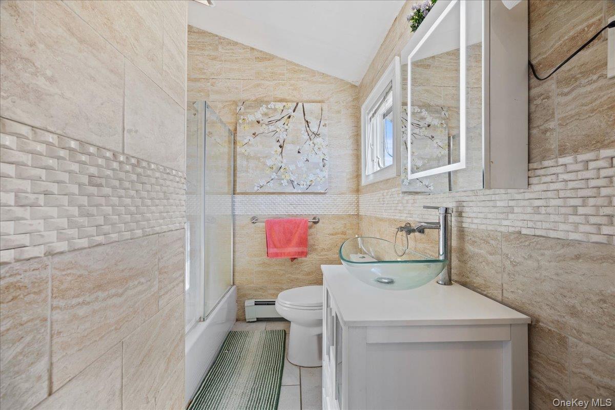 #15 photo, 5 James Street, East Rockaway , NY 11518