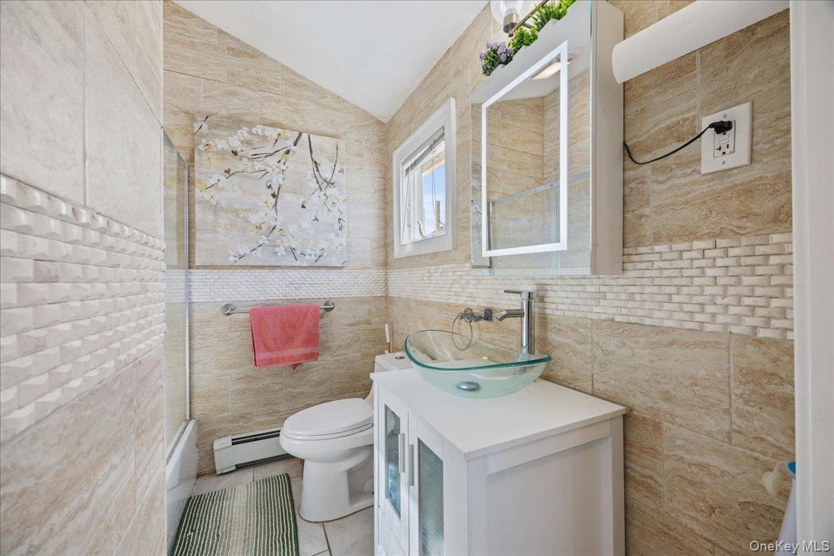 #16 photo, 5 James Street, East Rockaway , NY 11518