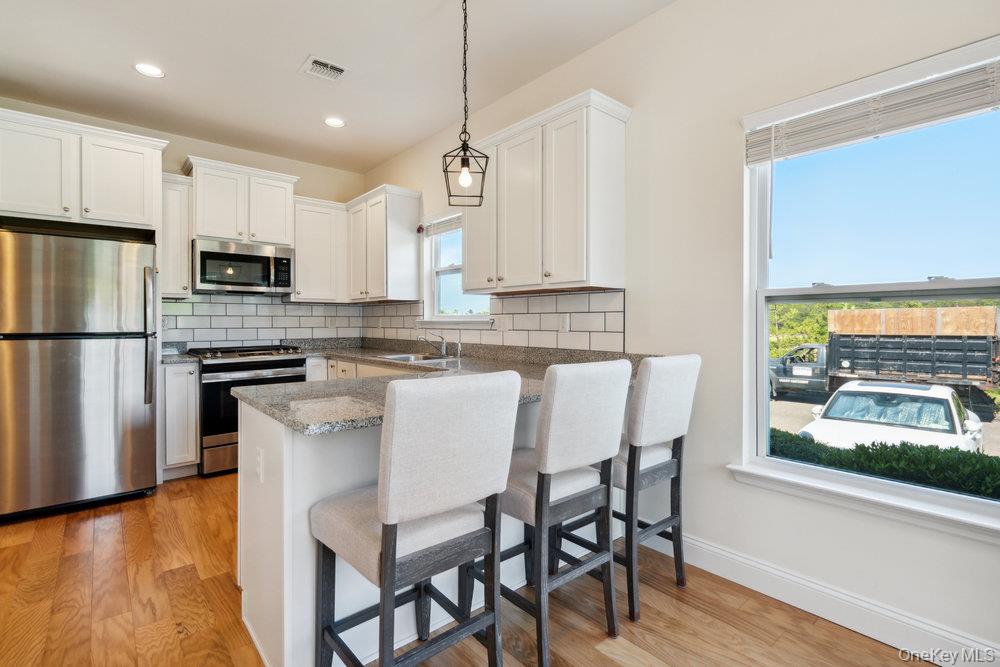 #8 photo, 1 Willow Terrace, Coram , NY 11727