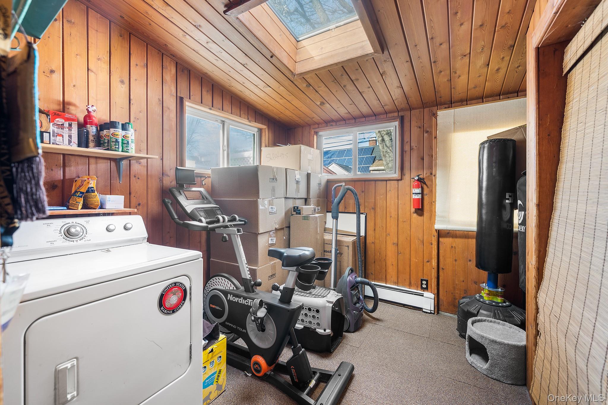 #11 photo, 111 Stirrup Lane, Levittown , NY 11756